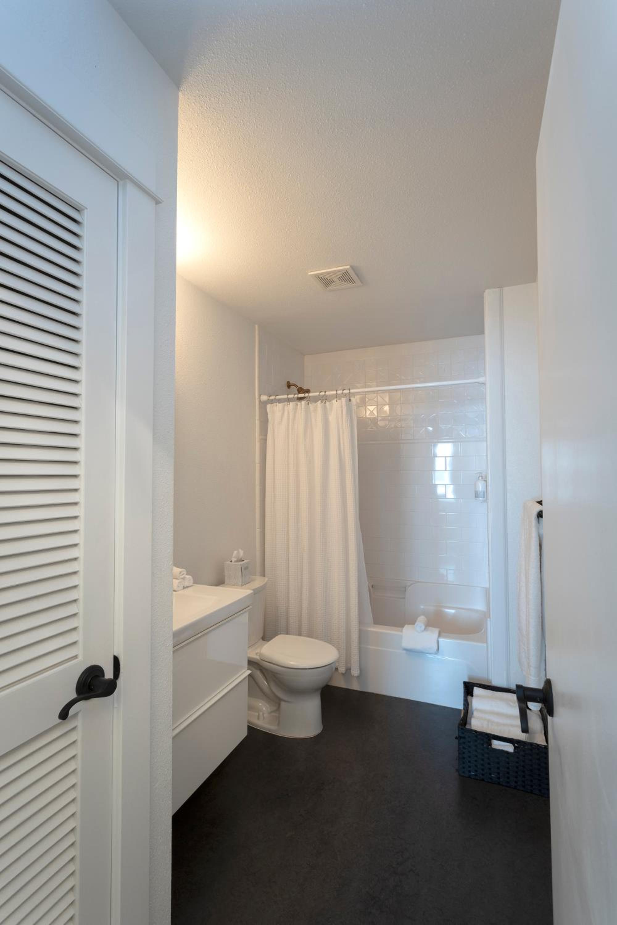 3rd Street Flats, photo 57