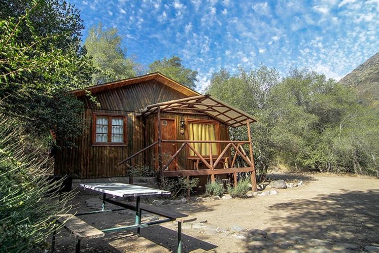 Cabañas Parque Almendro