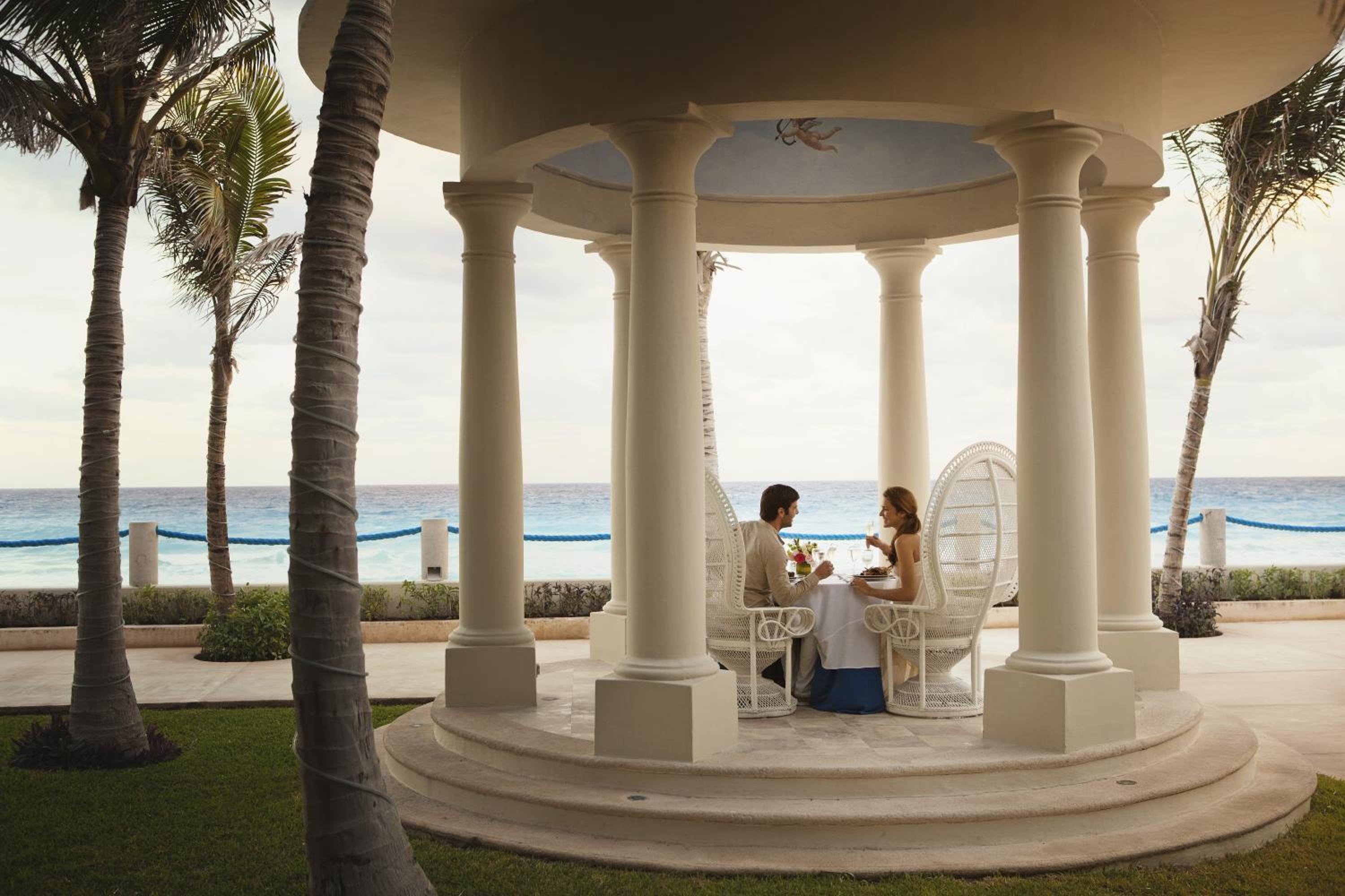 Occidental Tucancún - All Inclusive