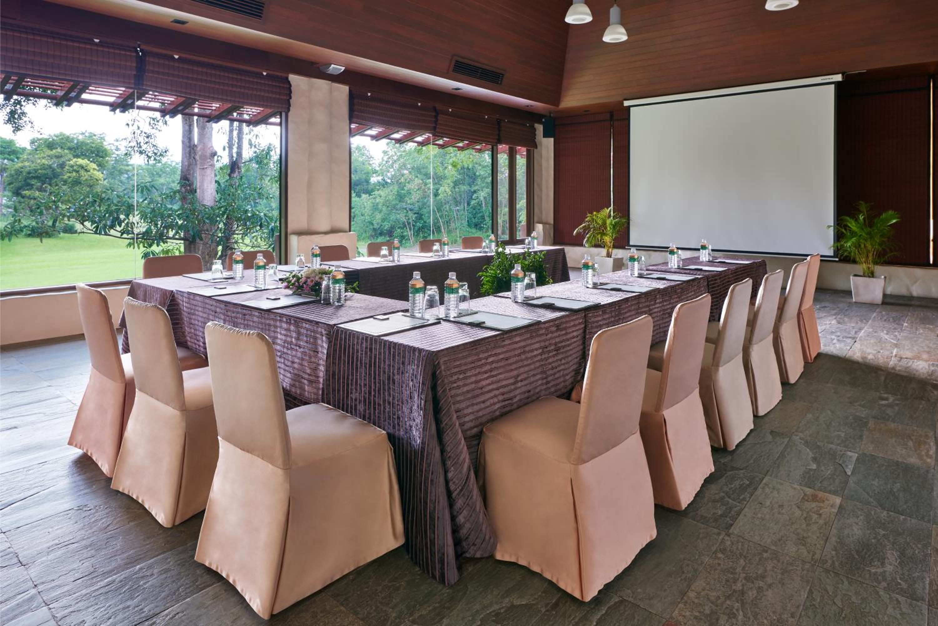 meeting & event spaces