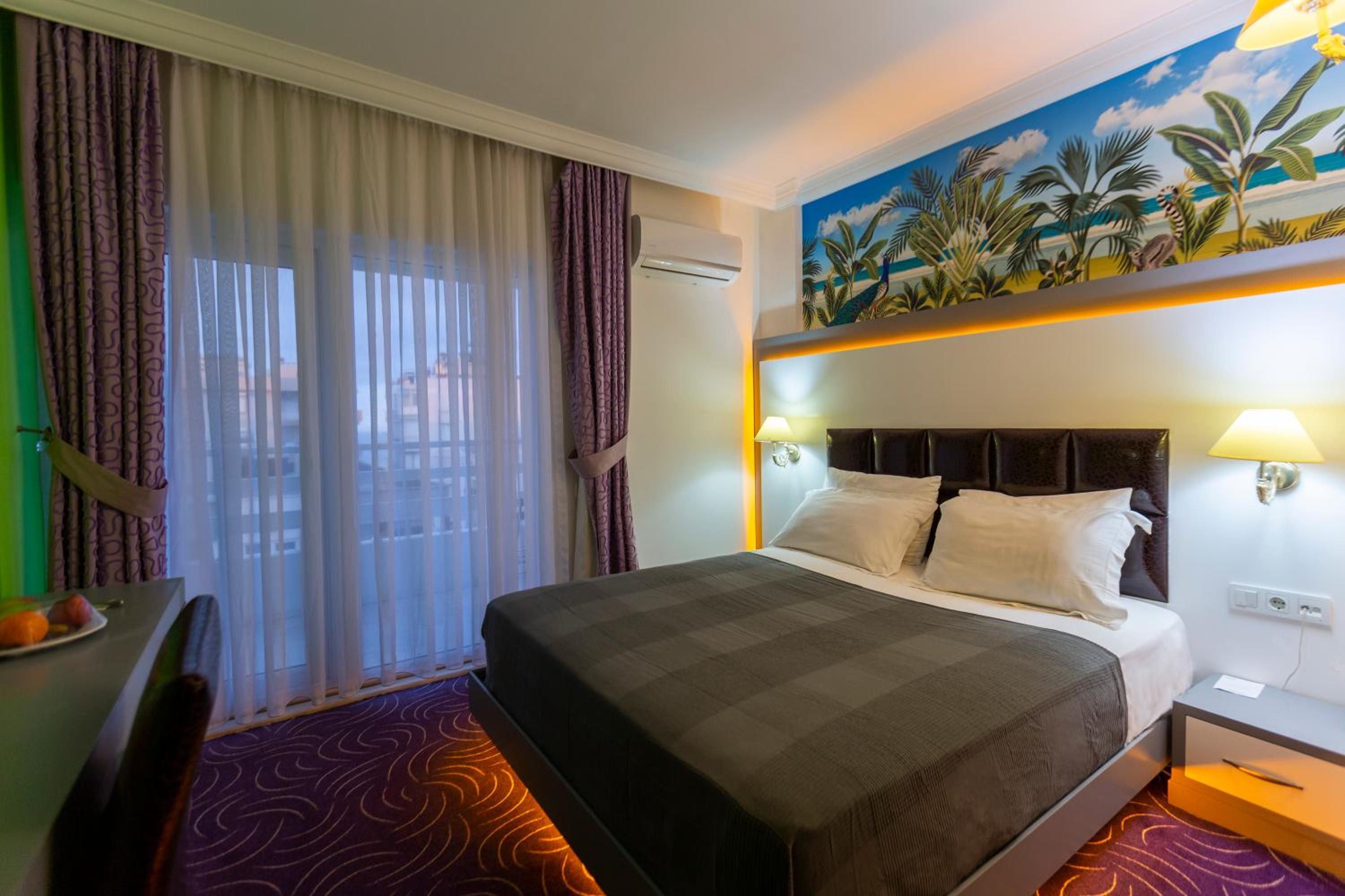 Mene City Hotel - Image 47
