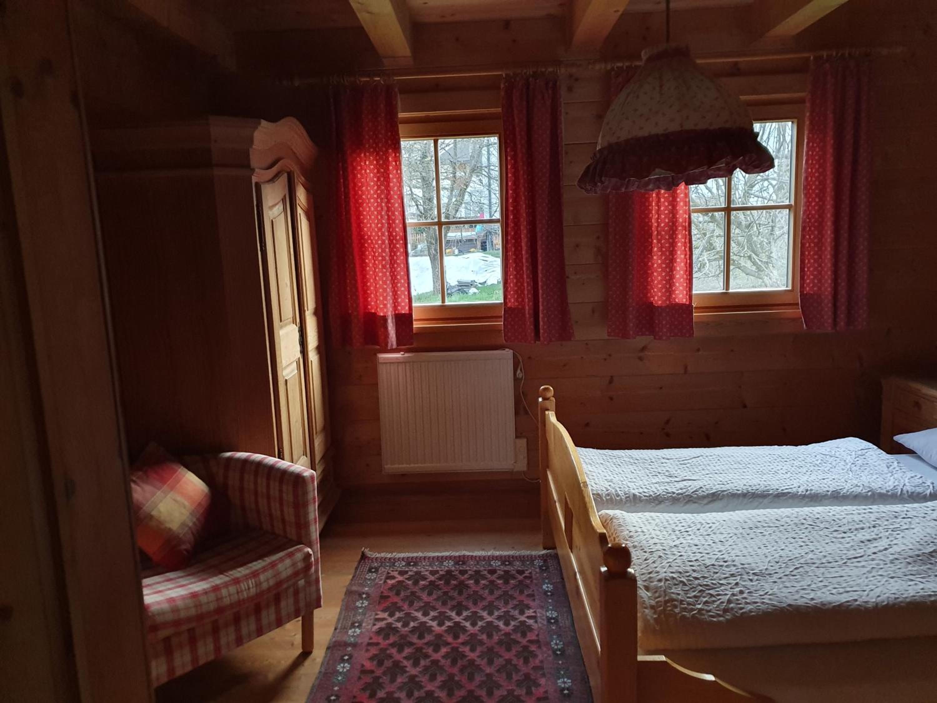 Appartement Pension Bäckenhäusl FERIENWOHNUNGEN Chalets Hütten Komfortzimmer