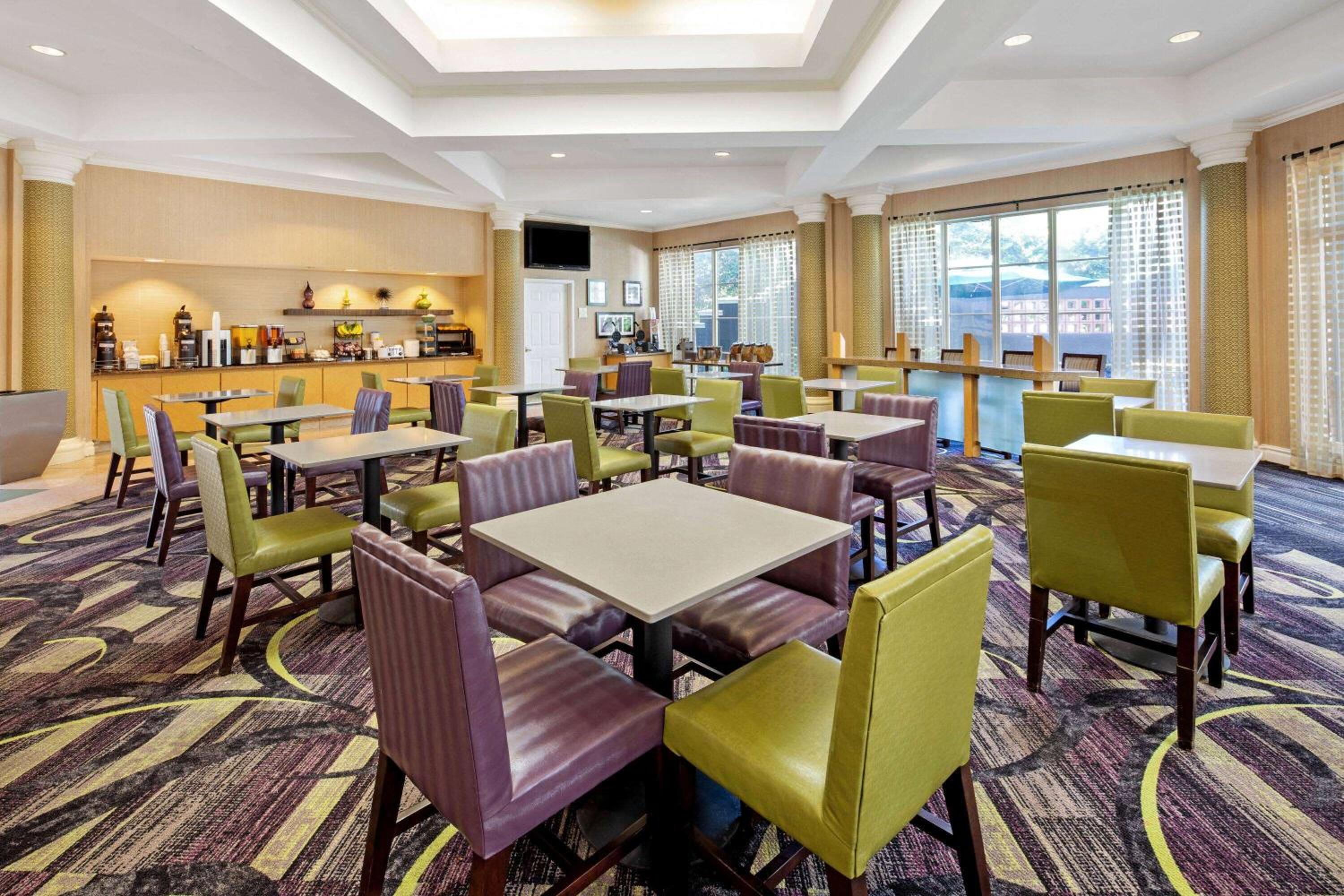 Fort Lauderdale Vacations - La Quinta by Wyndham Ft. Lauderdale Plantation - Property Image 4