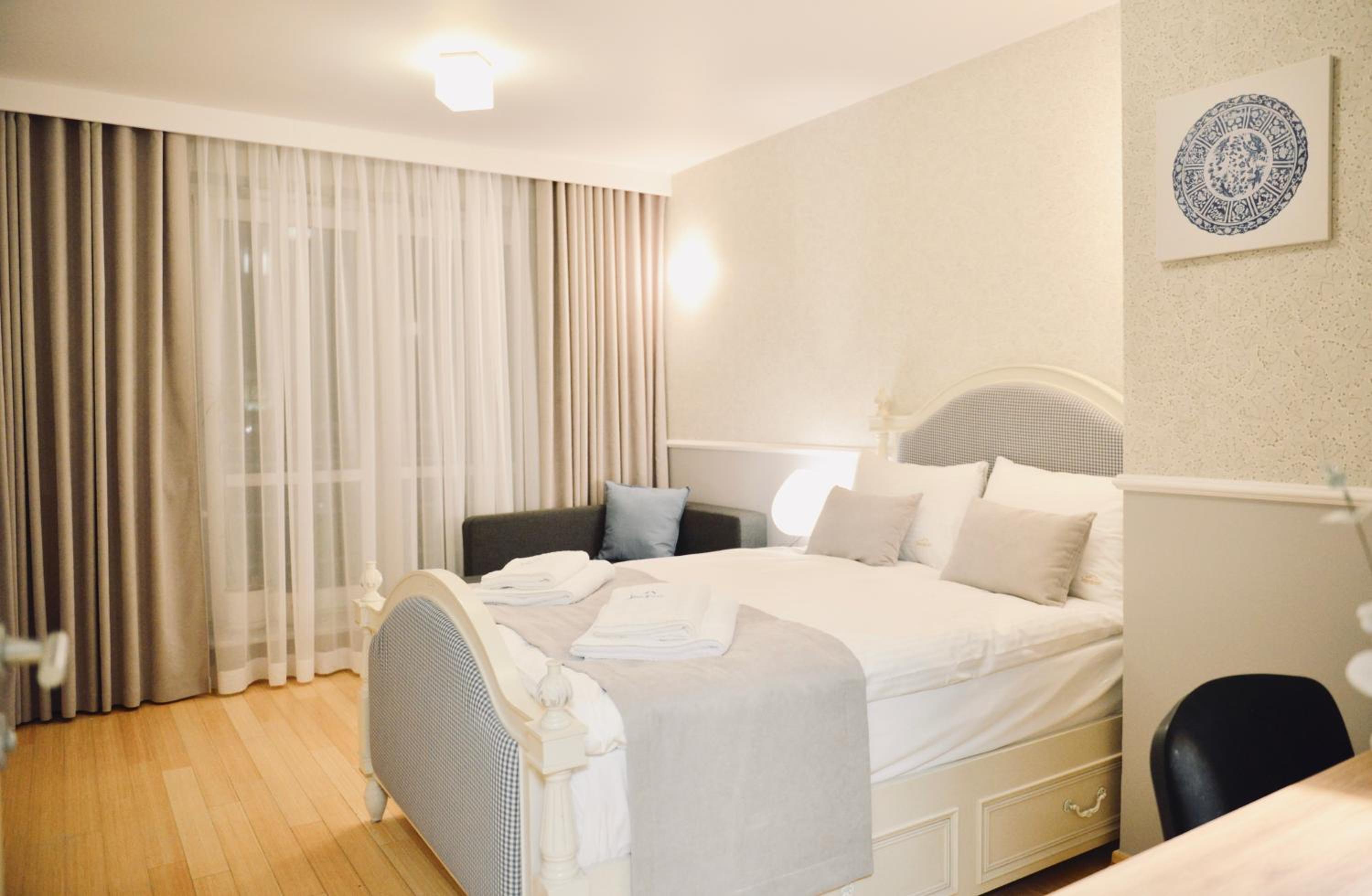 JessApart– Babka Tower Apartment