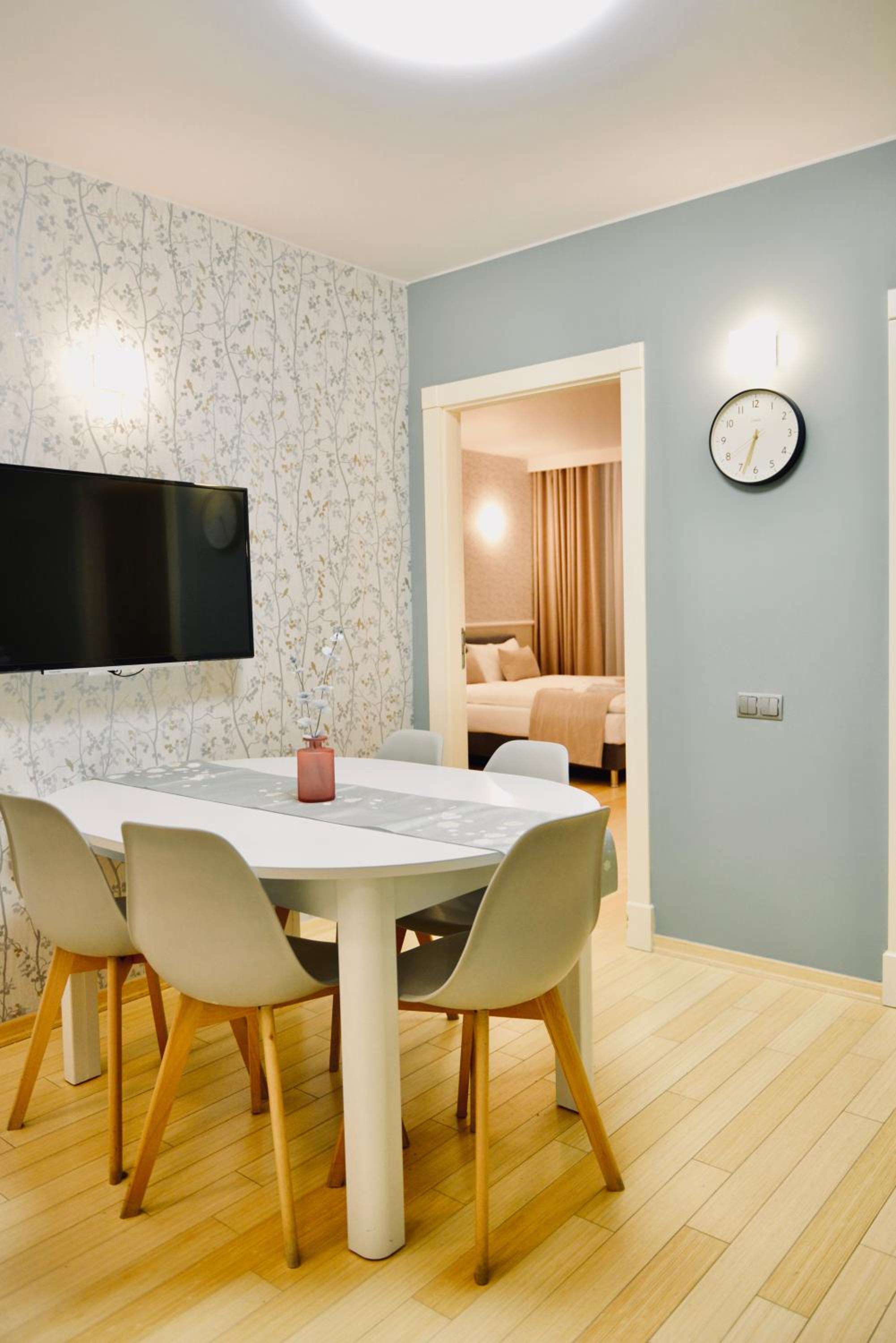 JessApart– Babka Tower Apartment