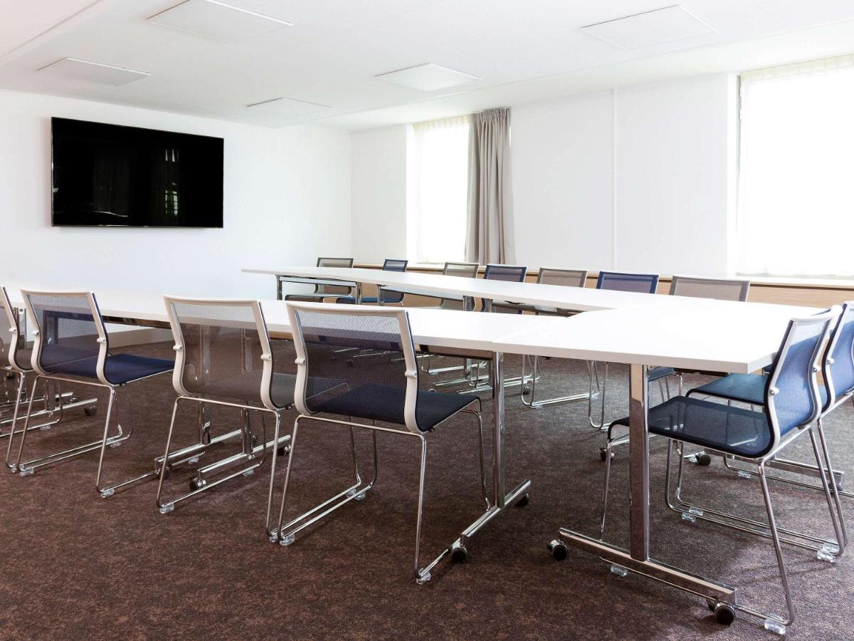 meeting room