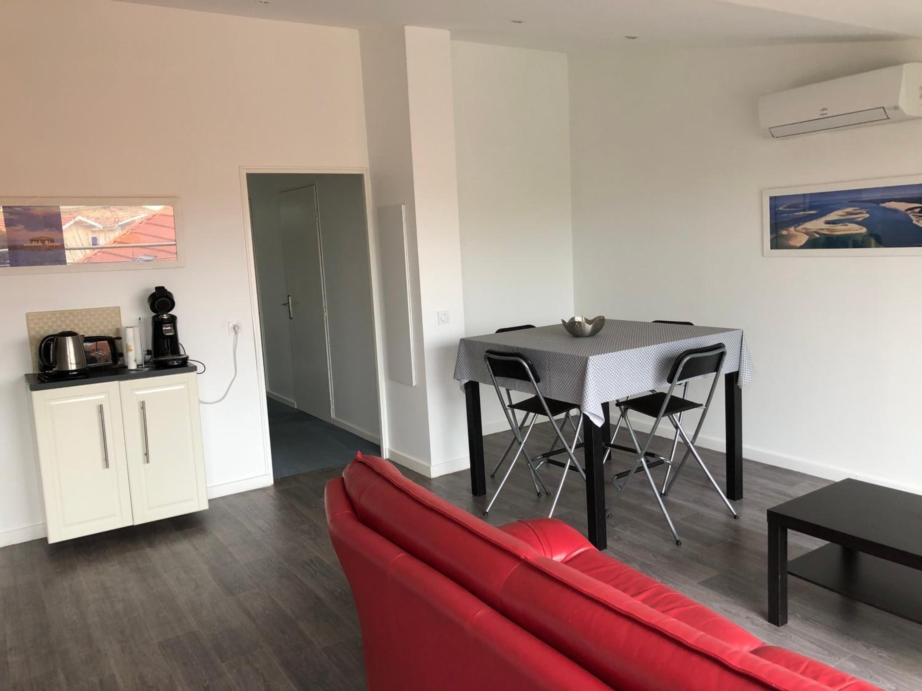Les Locations du Bassin Appartements Alexandre view 5