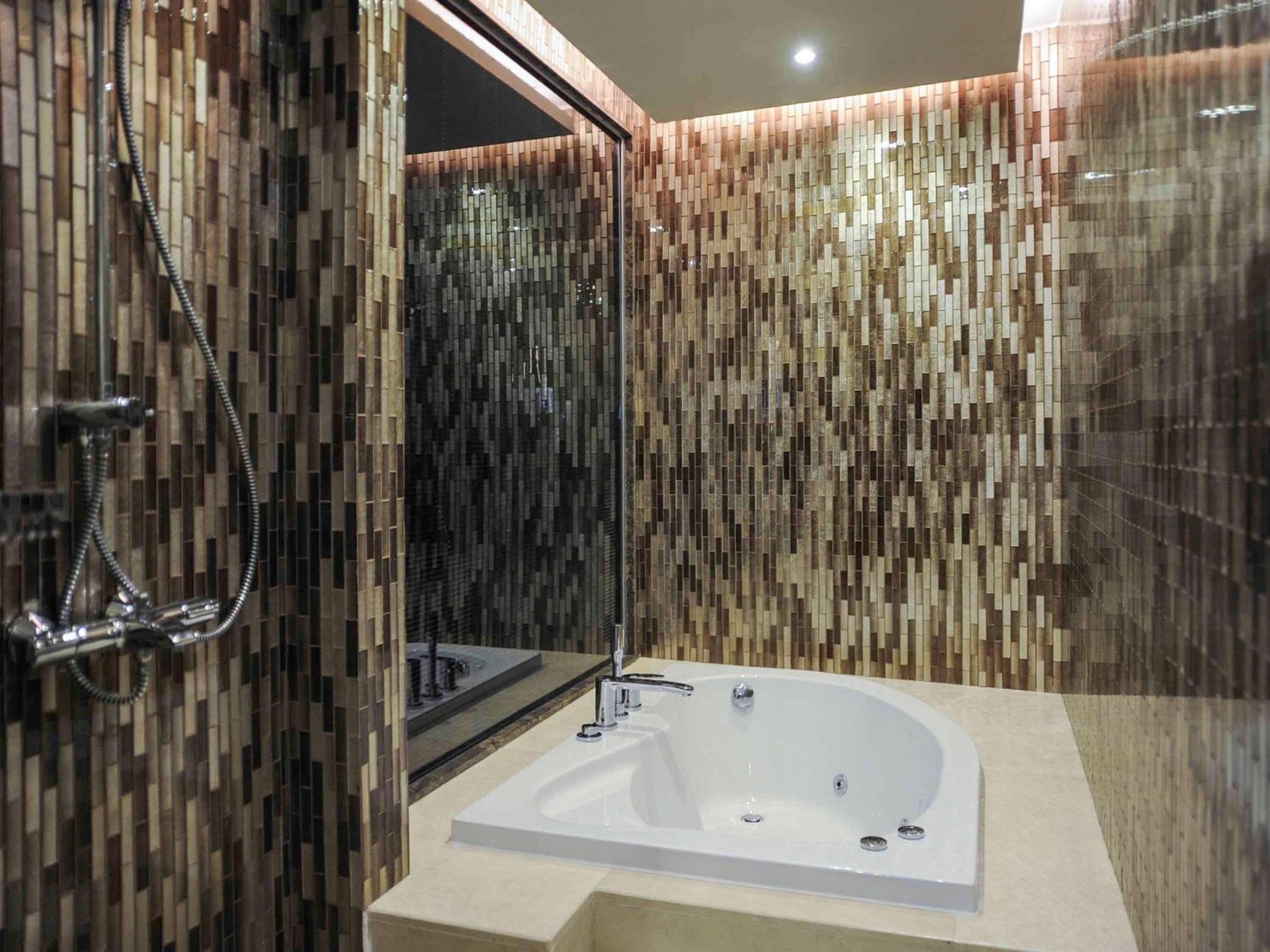 Pullman İstanbul Otel & Kongre Merkezi - Image 18