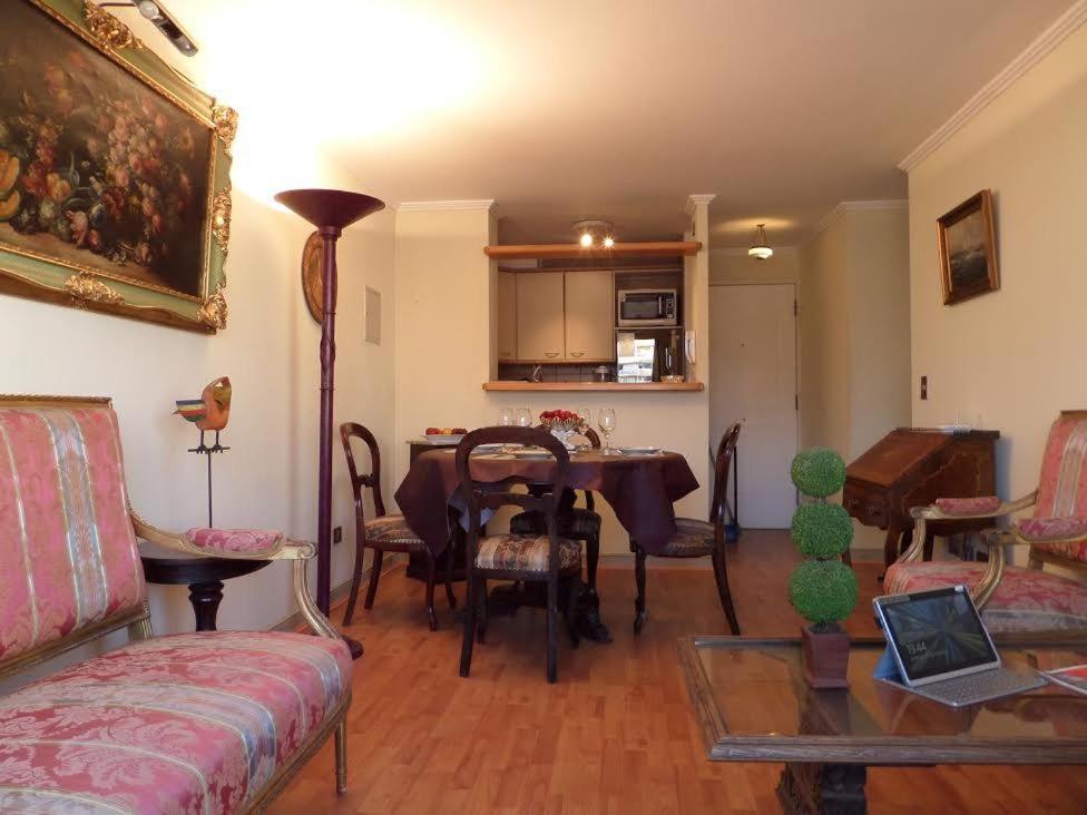 Costanera Center Apartment