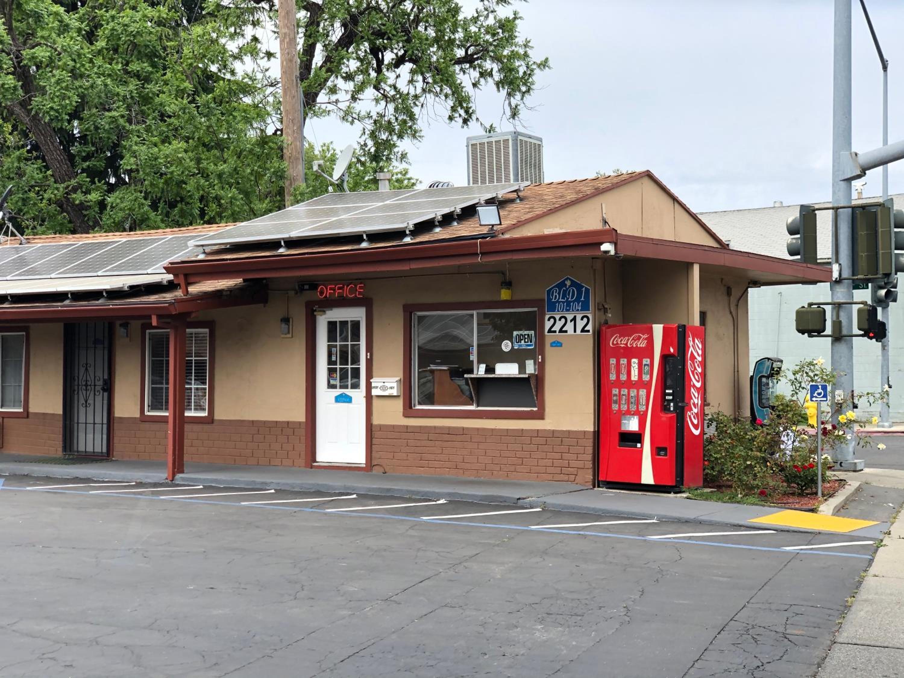 Willows Vacations - Haven Inn of Chico - Property Image 2