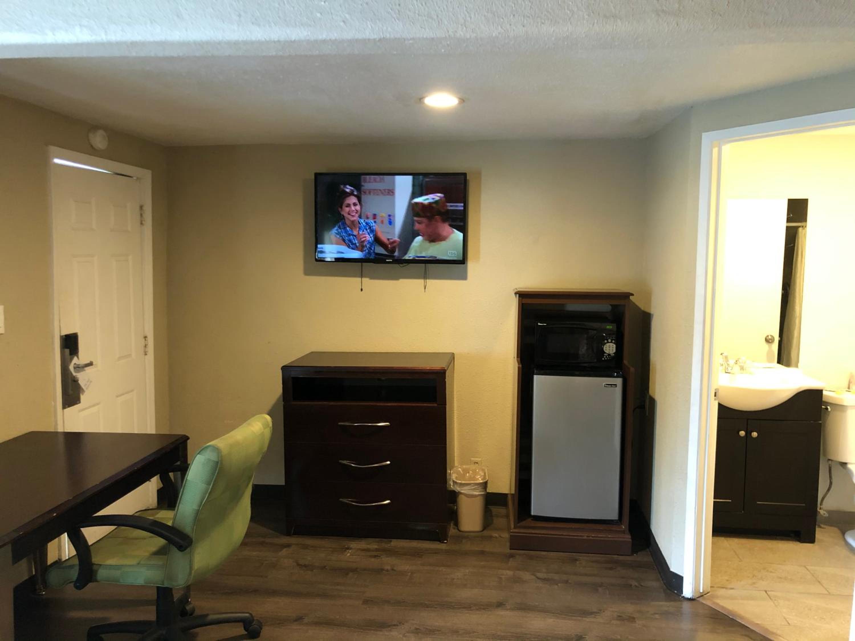 Chico Vacations - Haven Inn of Chico - Property Image 10