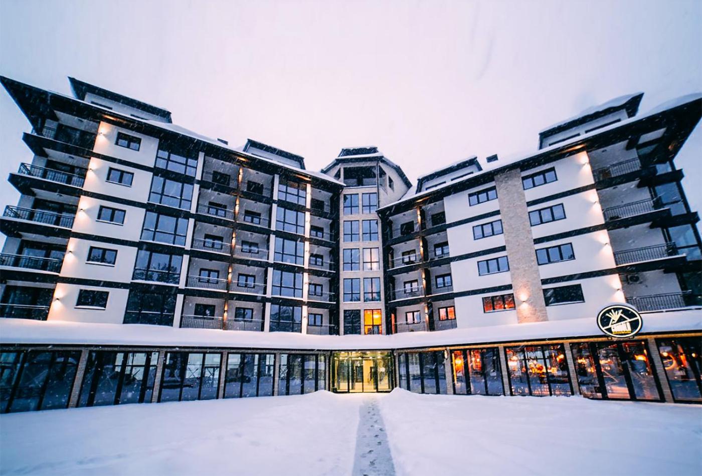 Lux Apartman MONET view 3