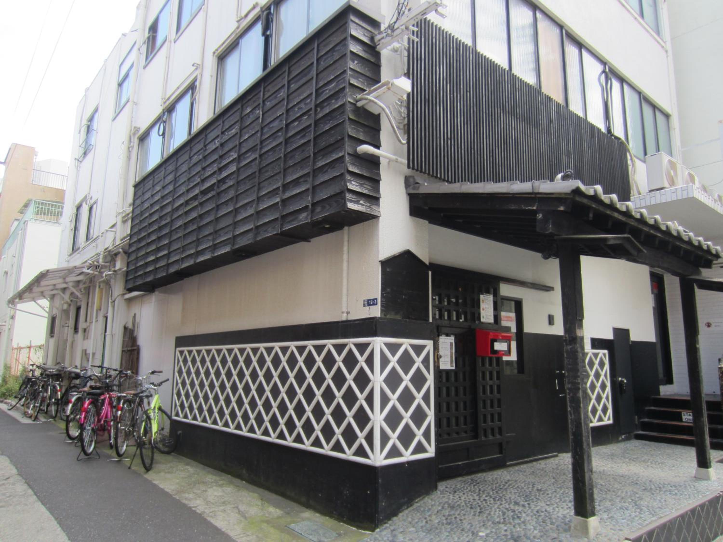 Nomad Hostel East