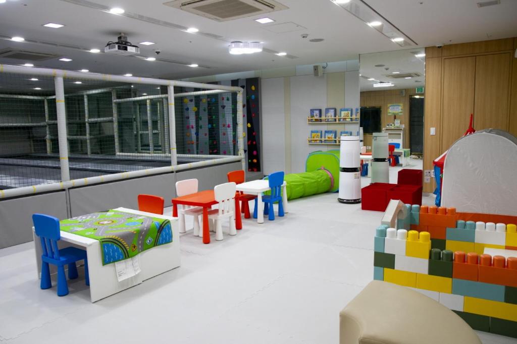 Elysian Gangchon Resort