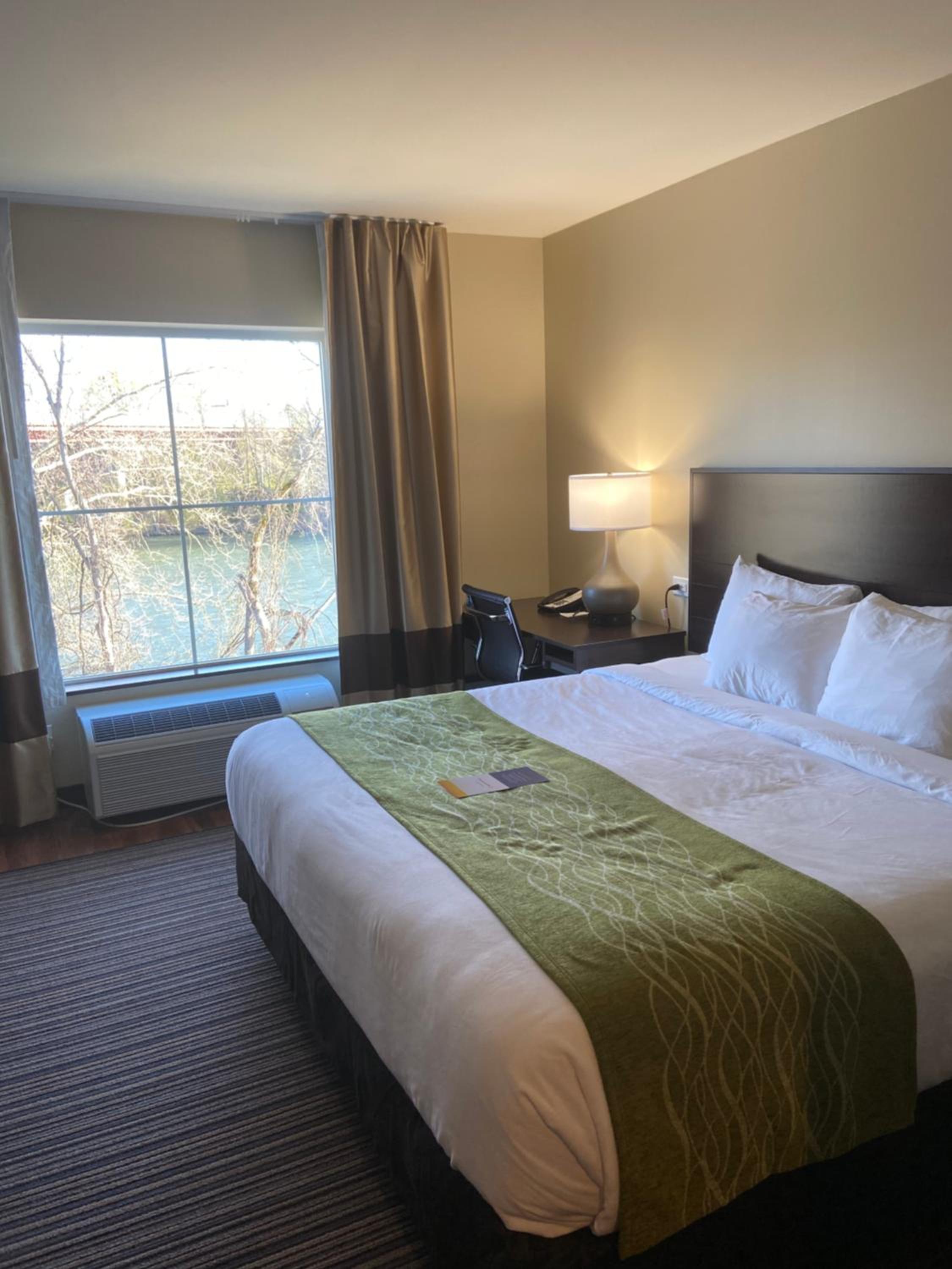 Comfort Inn Connellsville Riverview