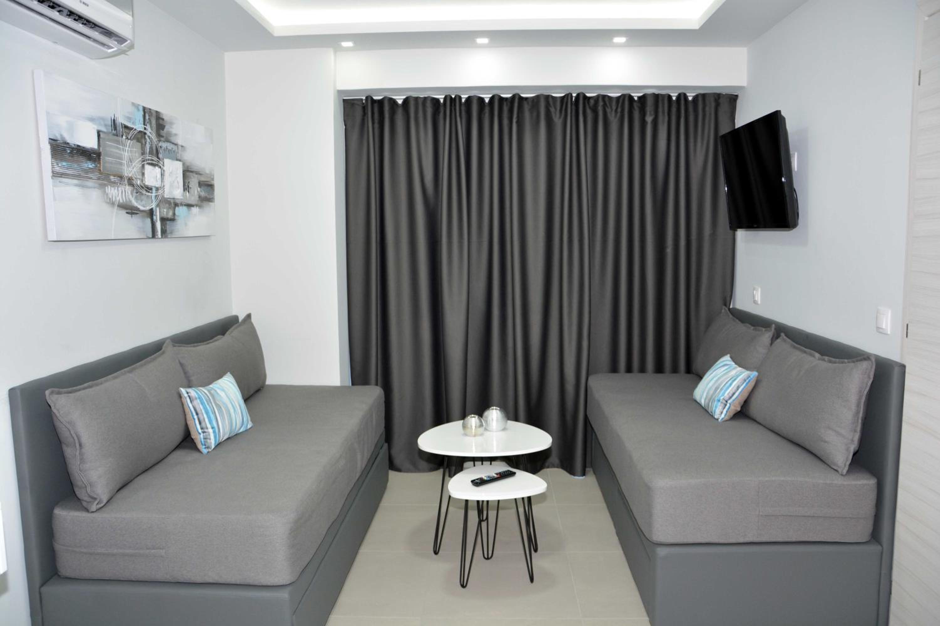 Princess Luxury Suite view 5