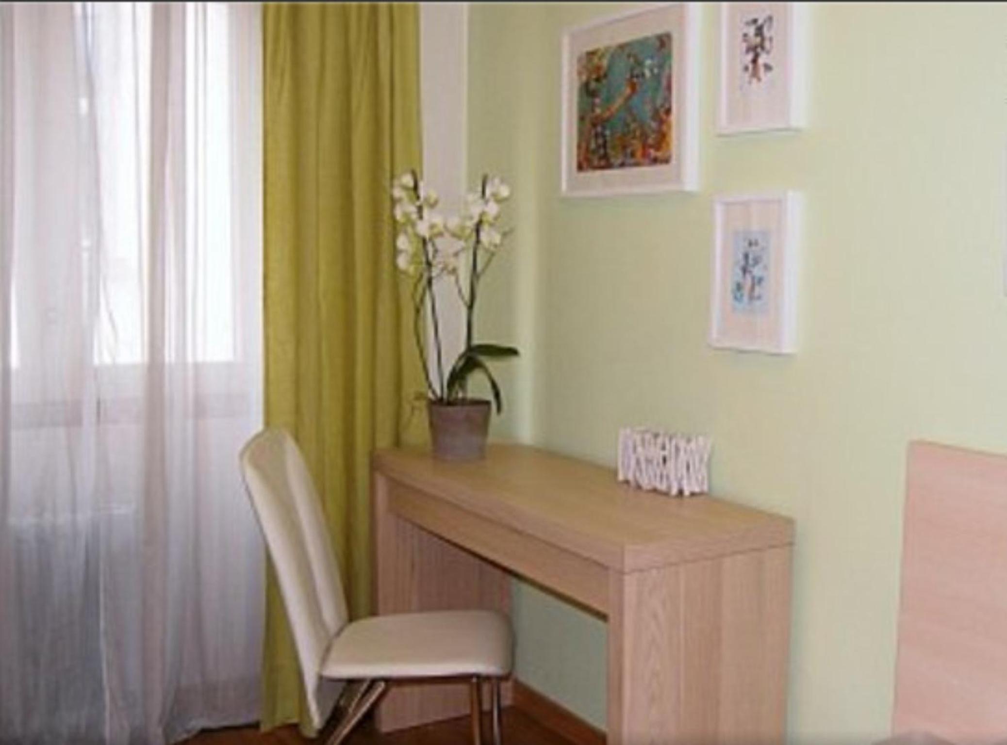 Zen Central Apartment