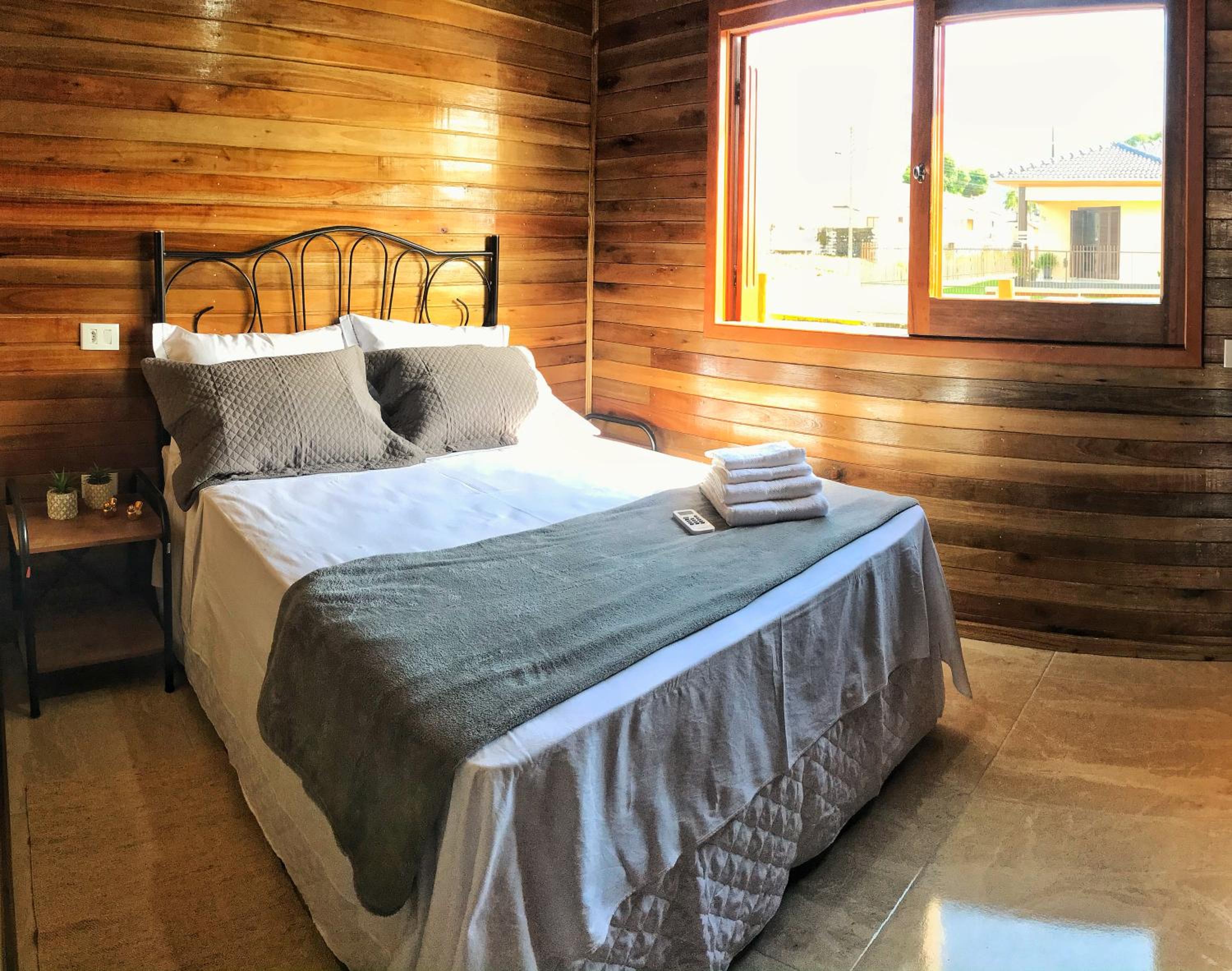 Canyons Guest House