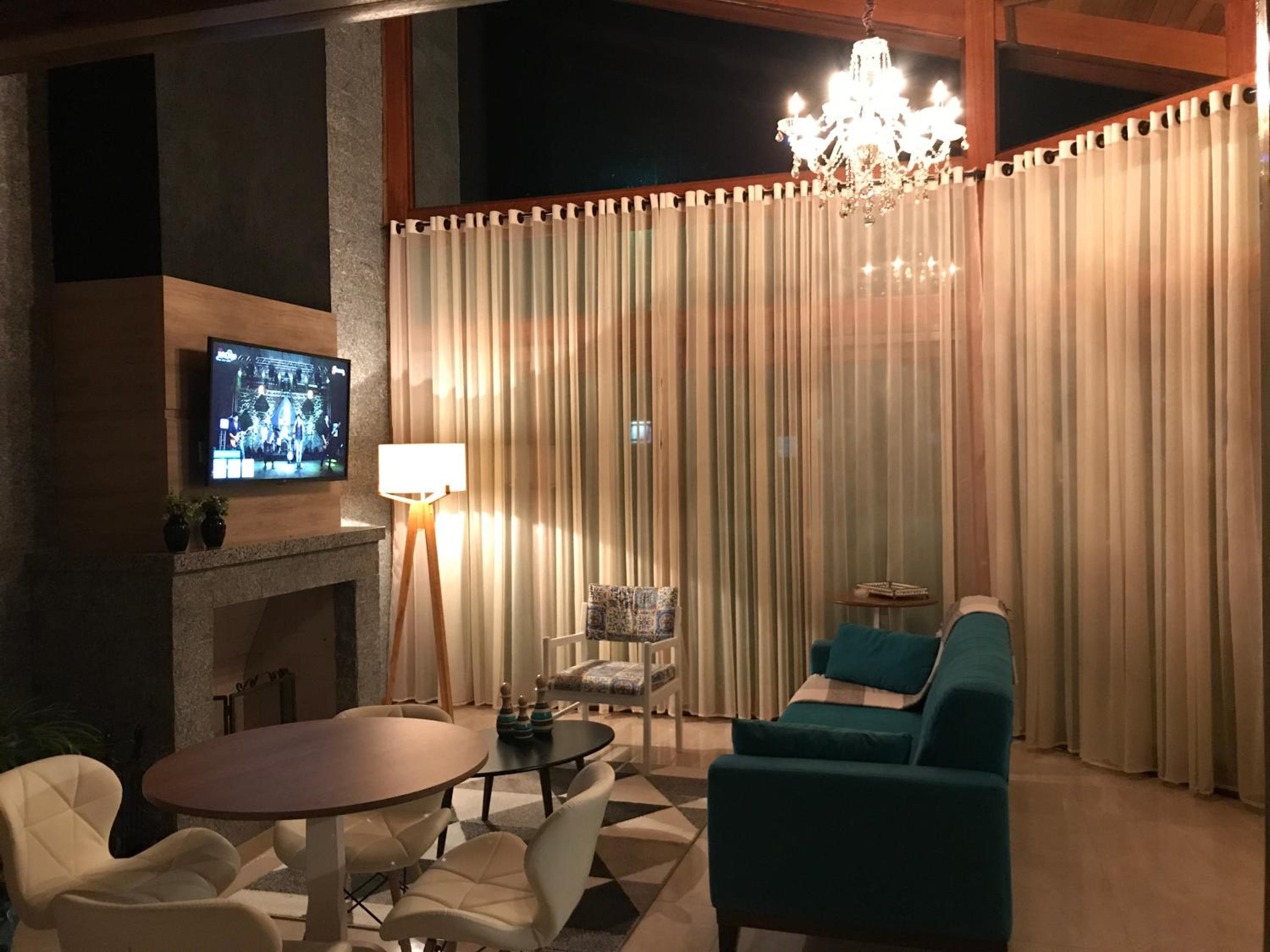 Canyons Guest House