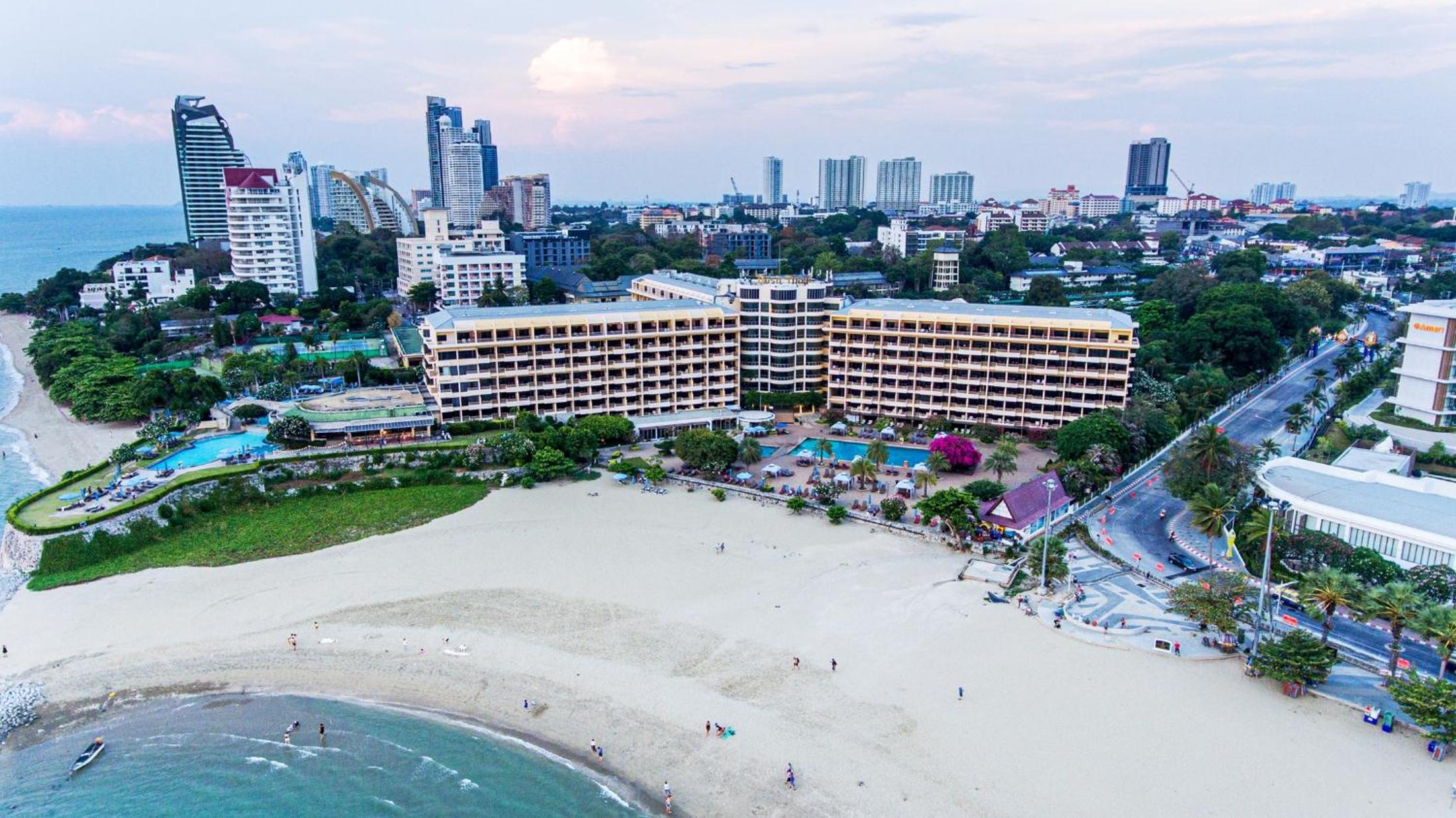 Hotel Dusit Thani Pattaya - Image 1
