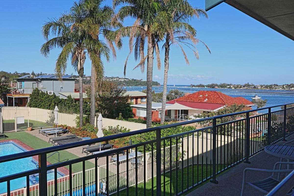 Capri Apartments