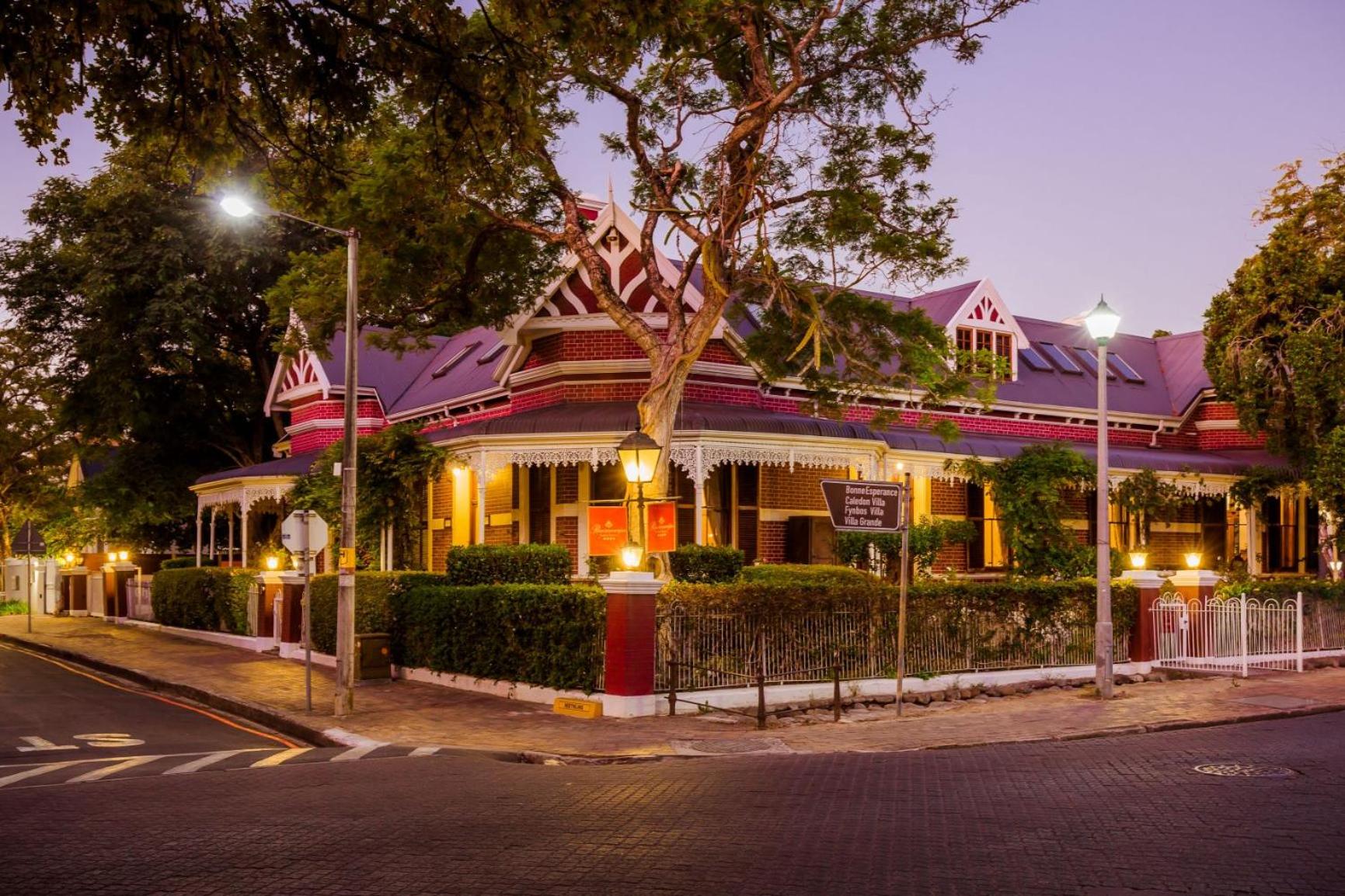 Hotel Roosenwijn Guesthouse - Image 1