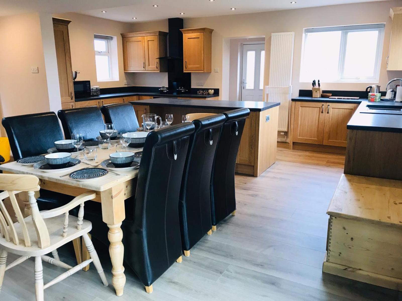 Woodlands Cottage - Rural Retreat - Near York view 3