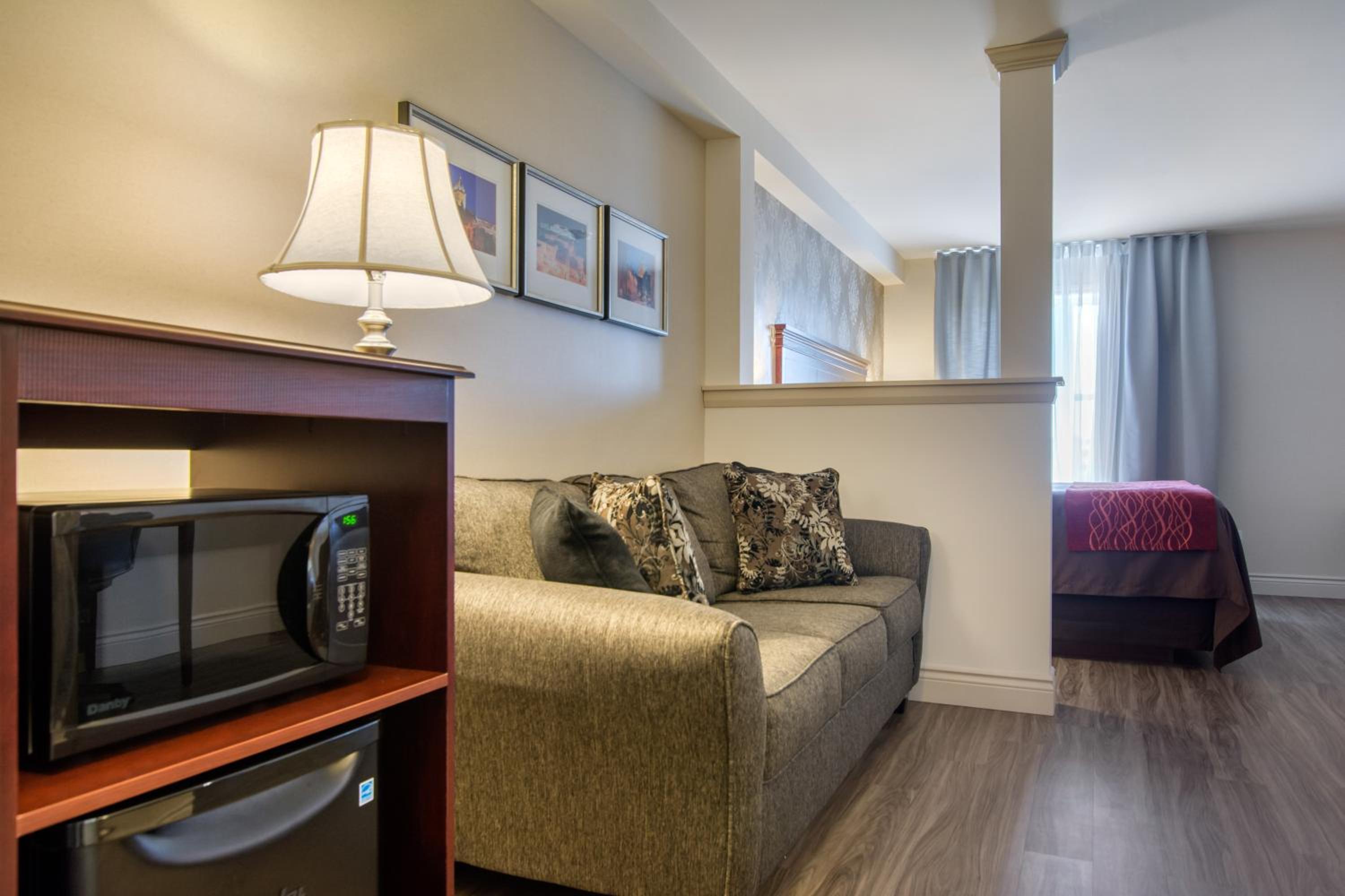 Levis Vacations - Comfort Inn  Suites - Property Image 16