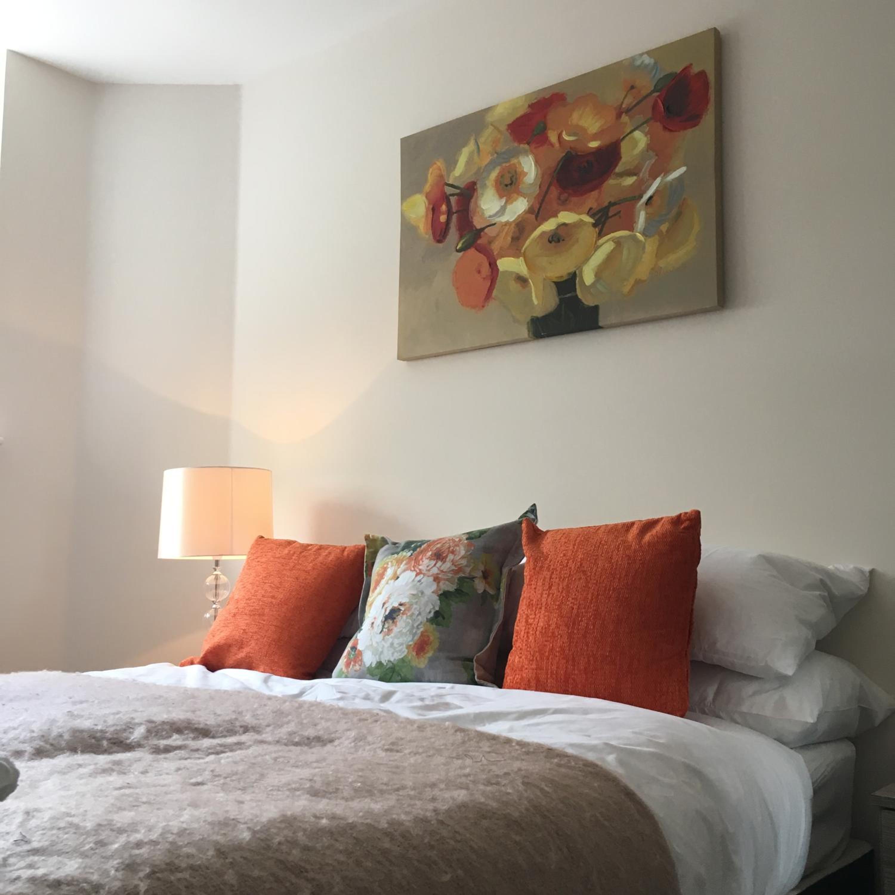 Portfolio Apartments - Stevenage Town Centre view 3