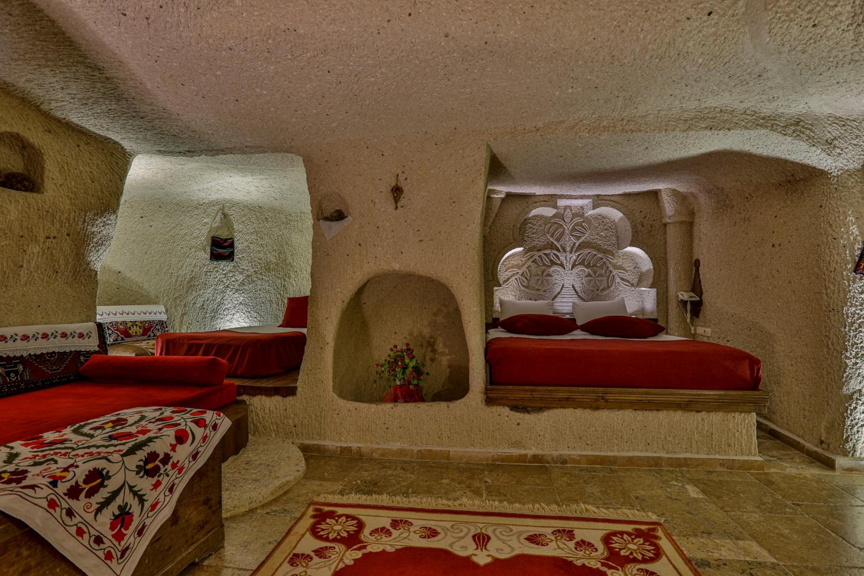 Hidden Cave Hotel - Image 94