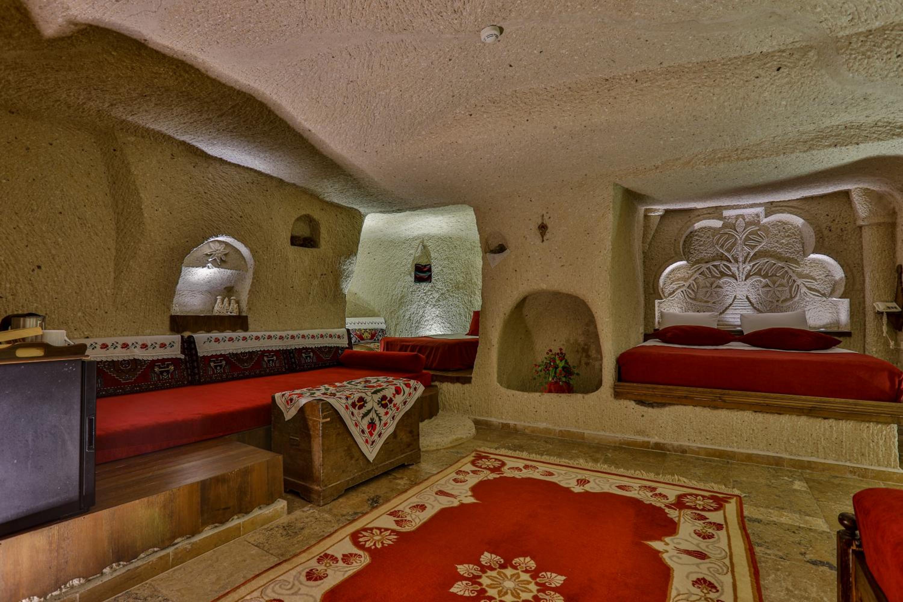 Hidden Cave Hotel - Image 93