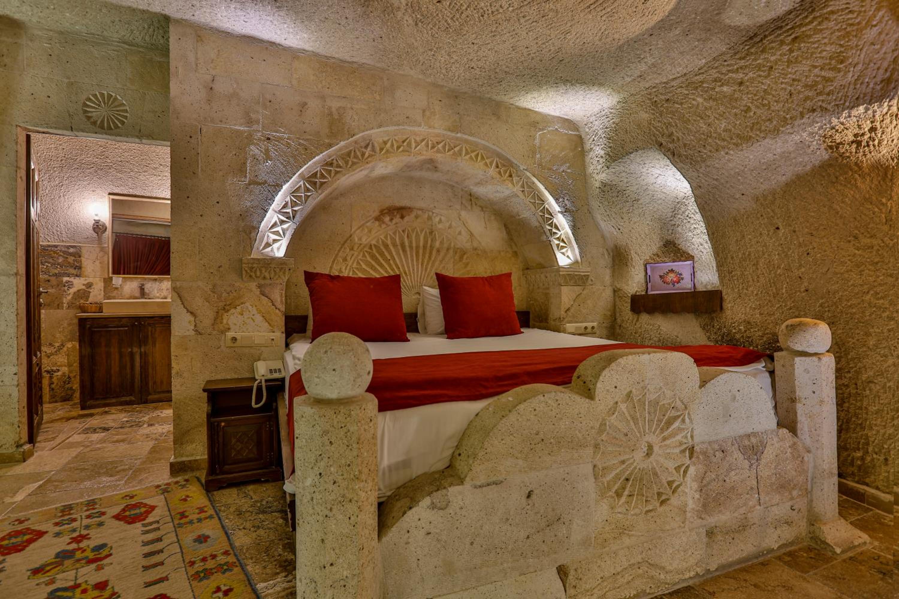 Hidden Cave Hotel - Image 44