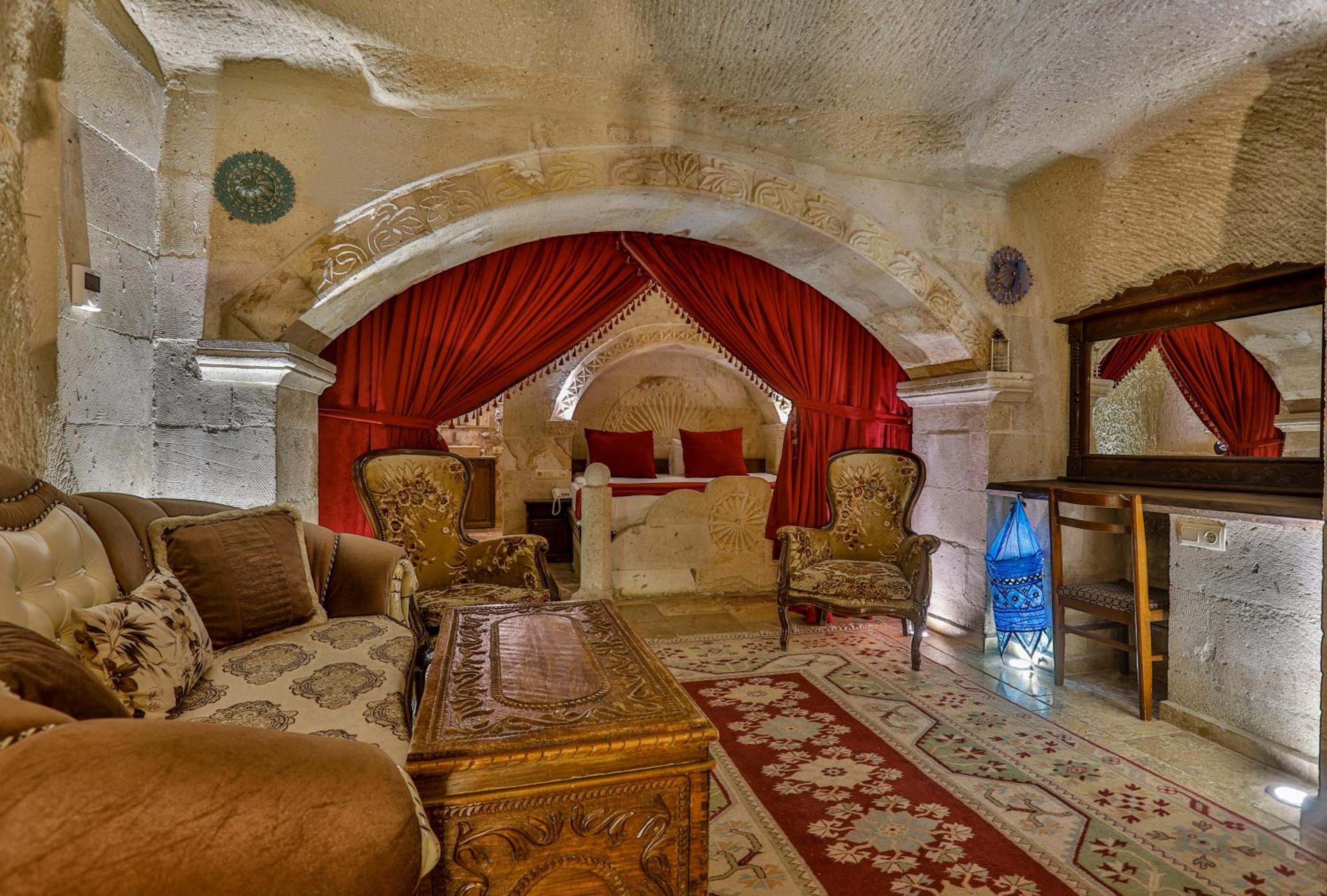 Hidden Cave Hotel - Image 42
