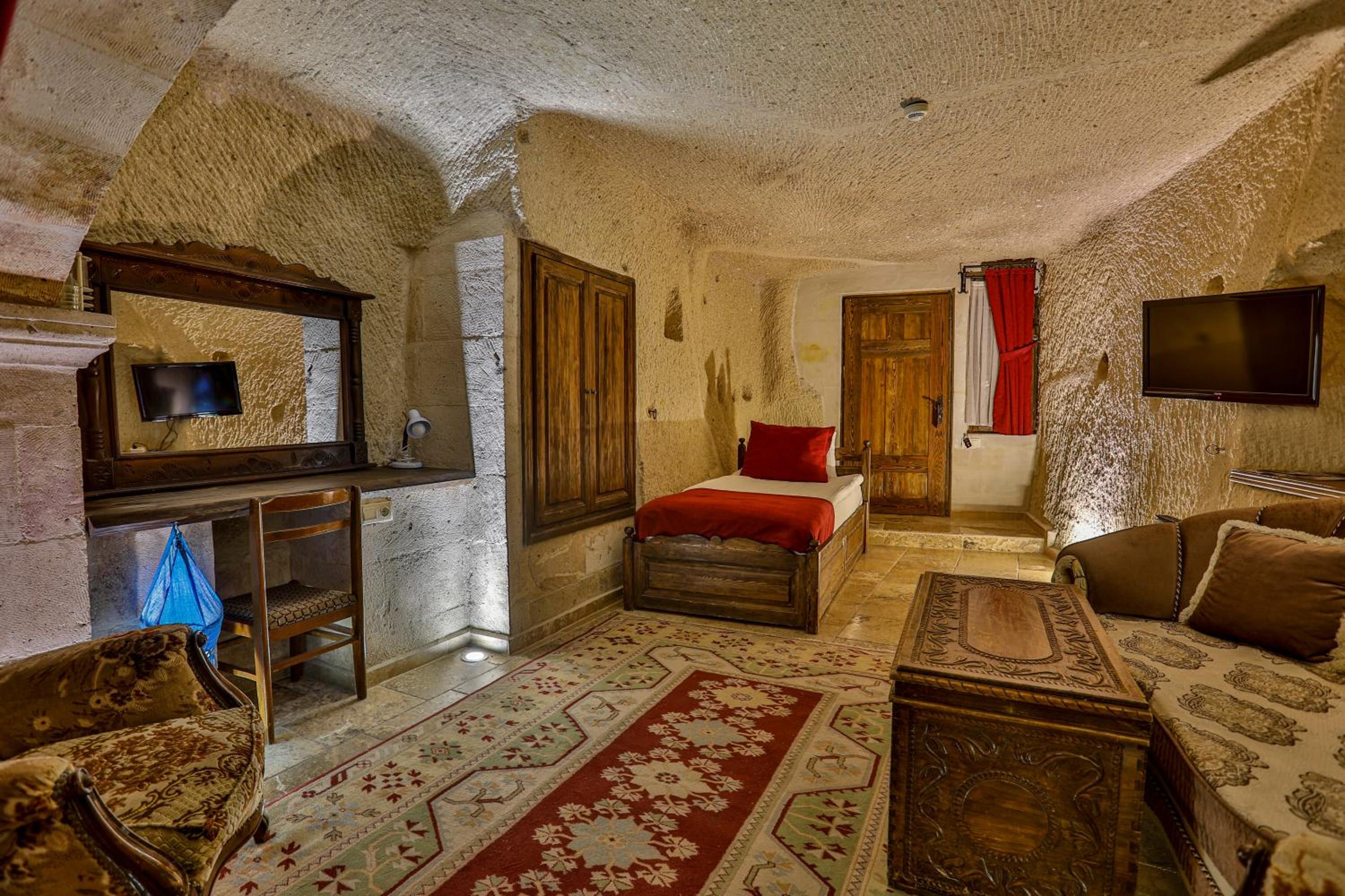 Hidden Cave Hotel - Image 40
