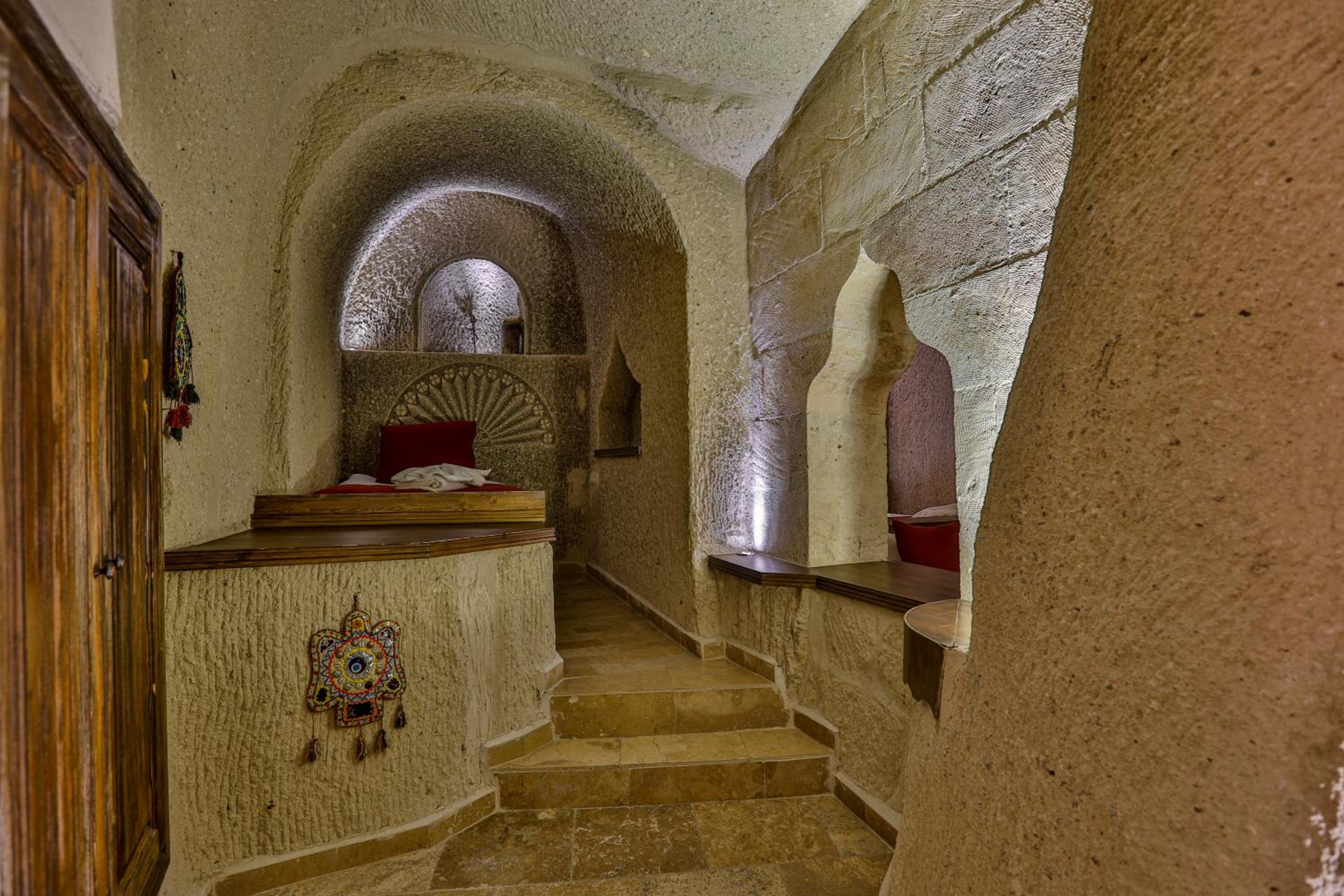 Hidden Cave Hotel - Image 22