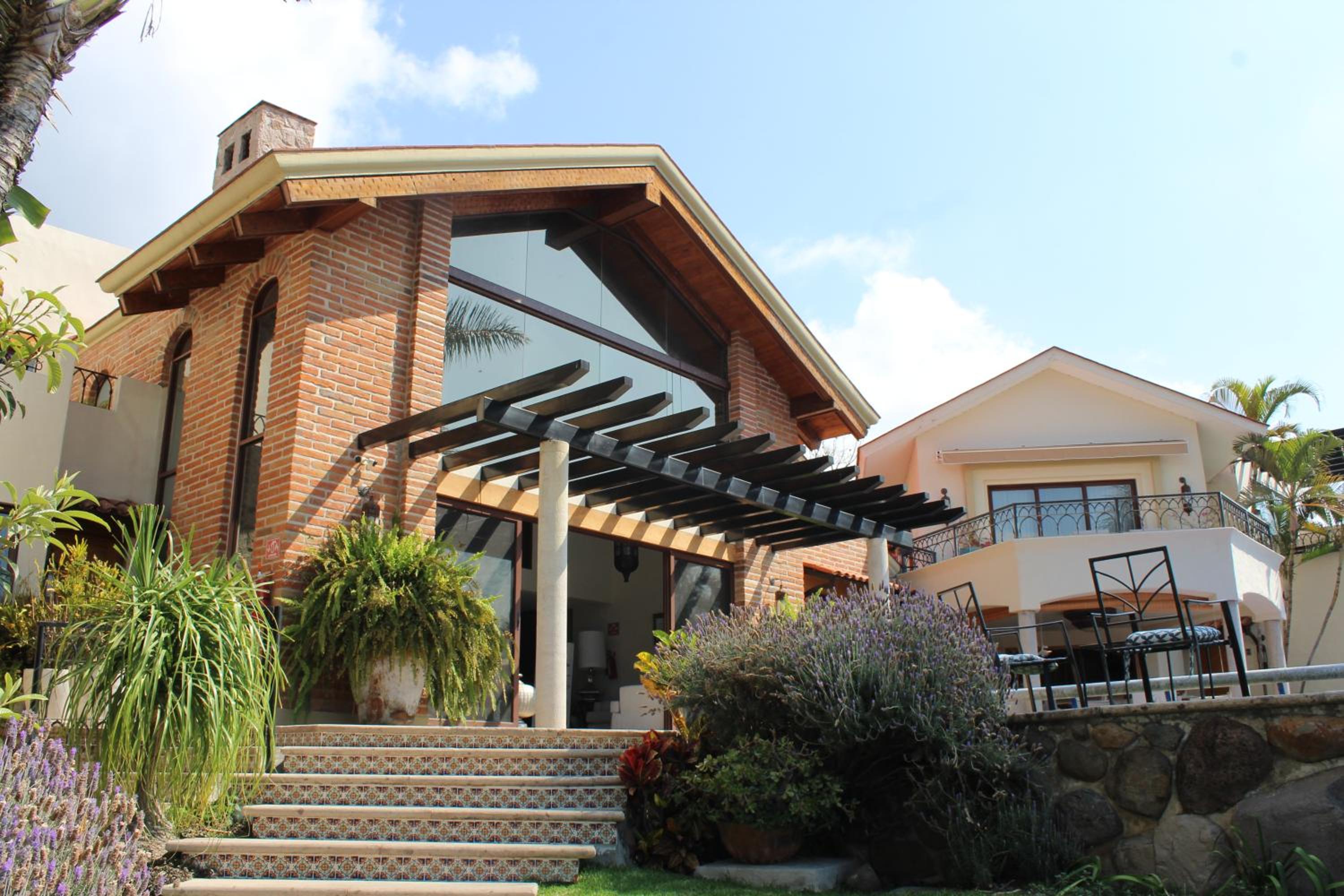 Hotel Lindo Ajijic Bed & Breakfast view 2