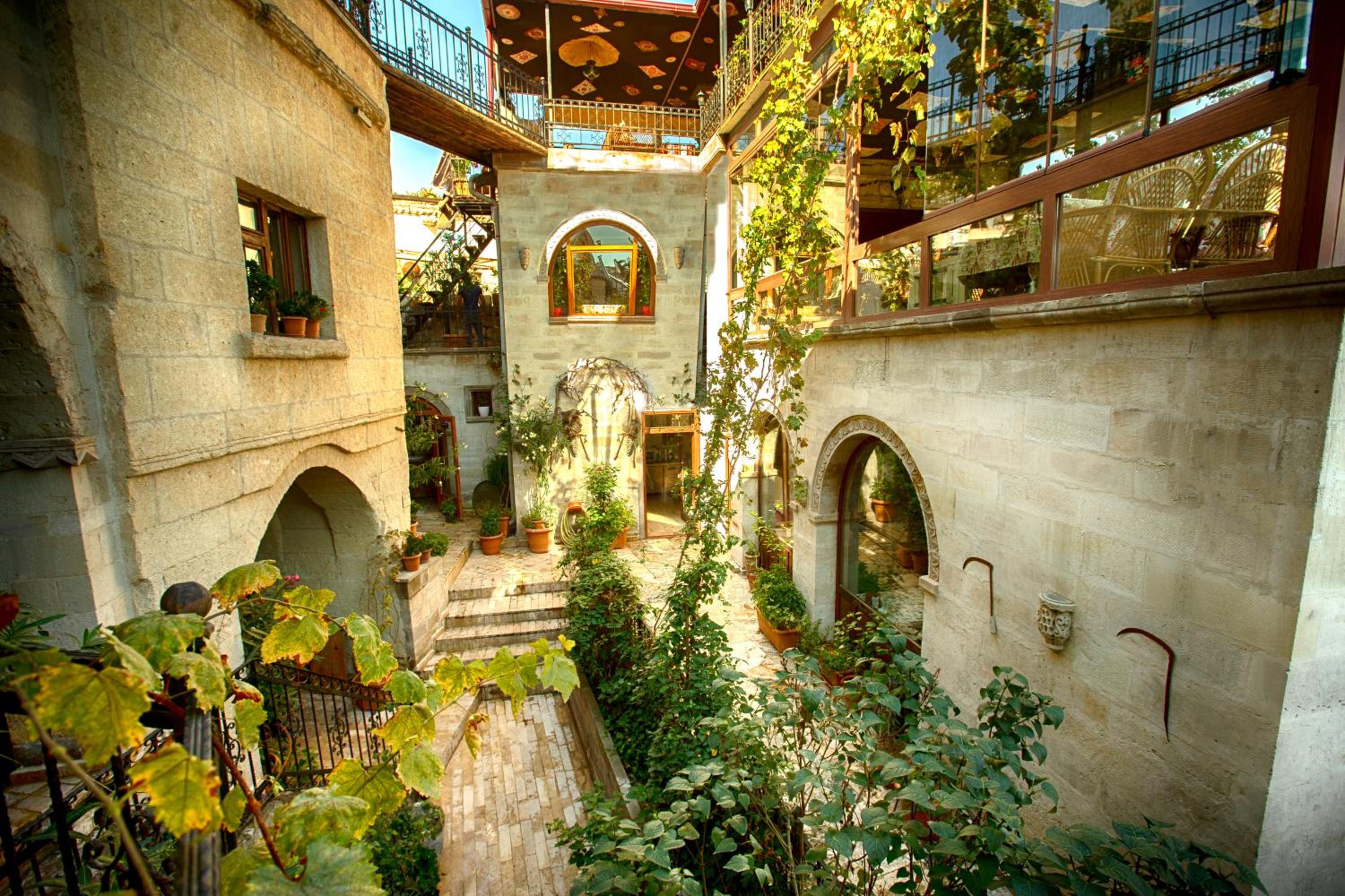 Hidden Cave Hotel - Image 73