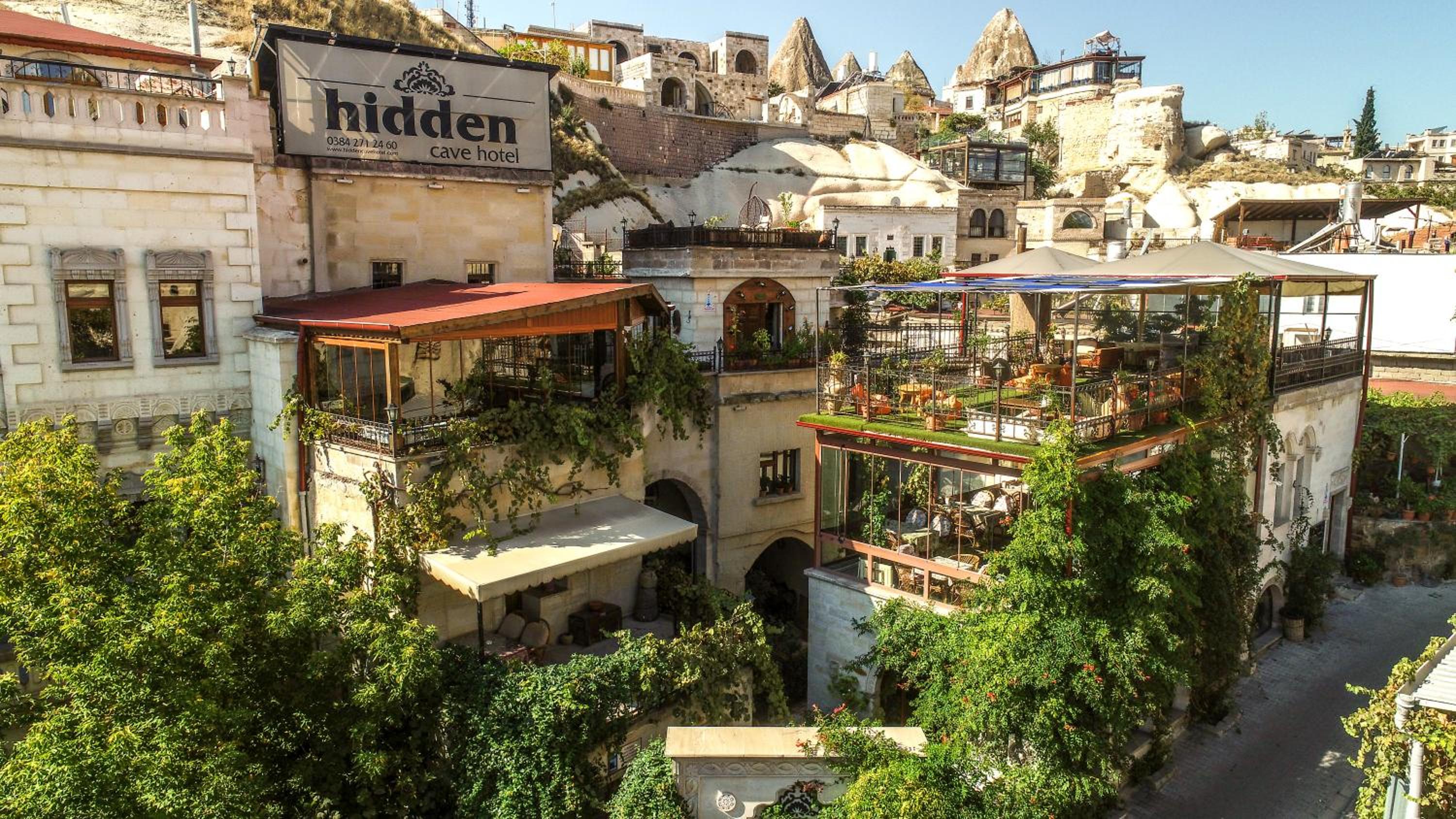 Hidden Cave Hotel - Image 29