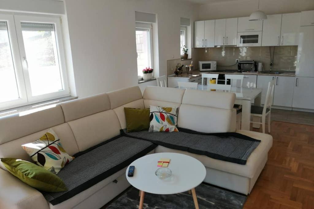 Sun garden apartment