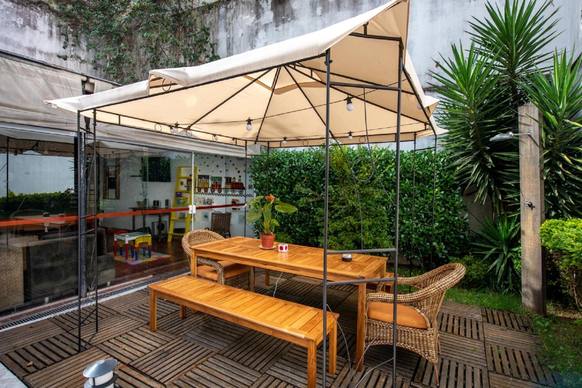 Brazilodge All Suites Hostel