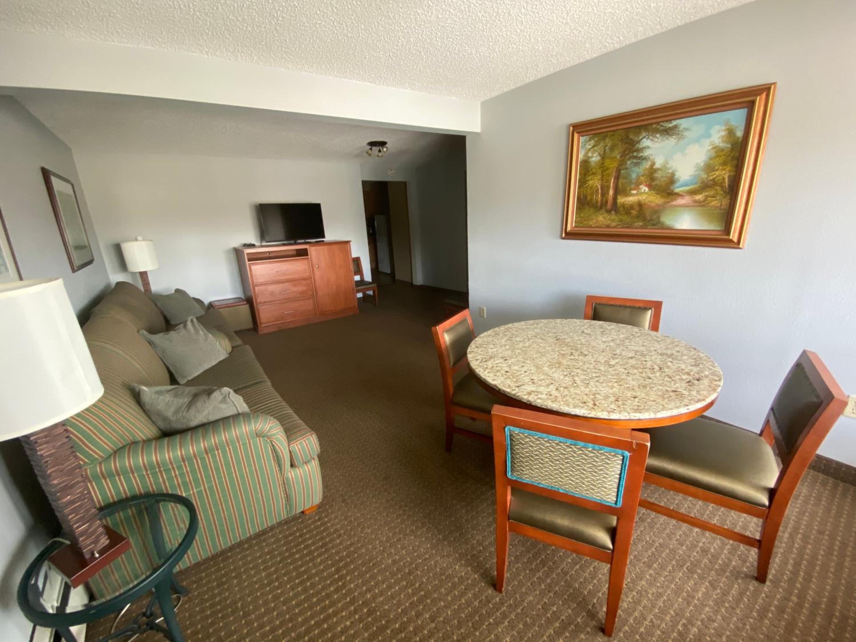 Snowshoe Motel