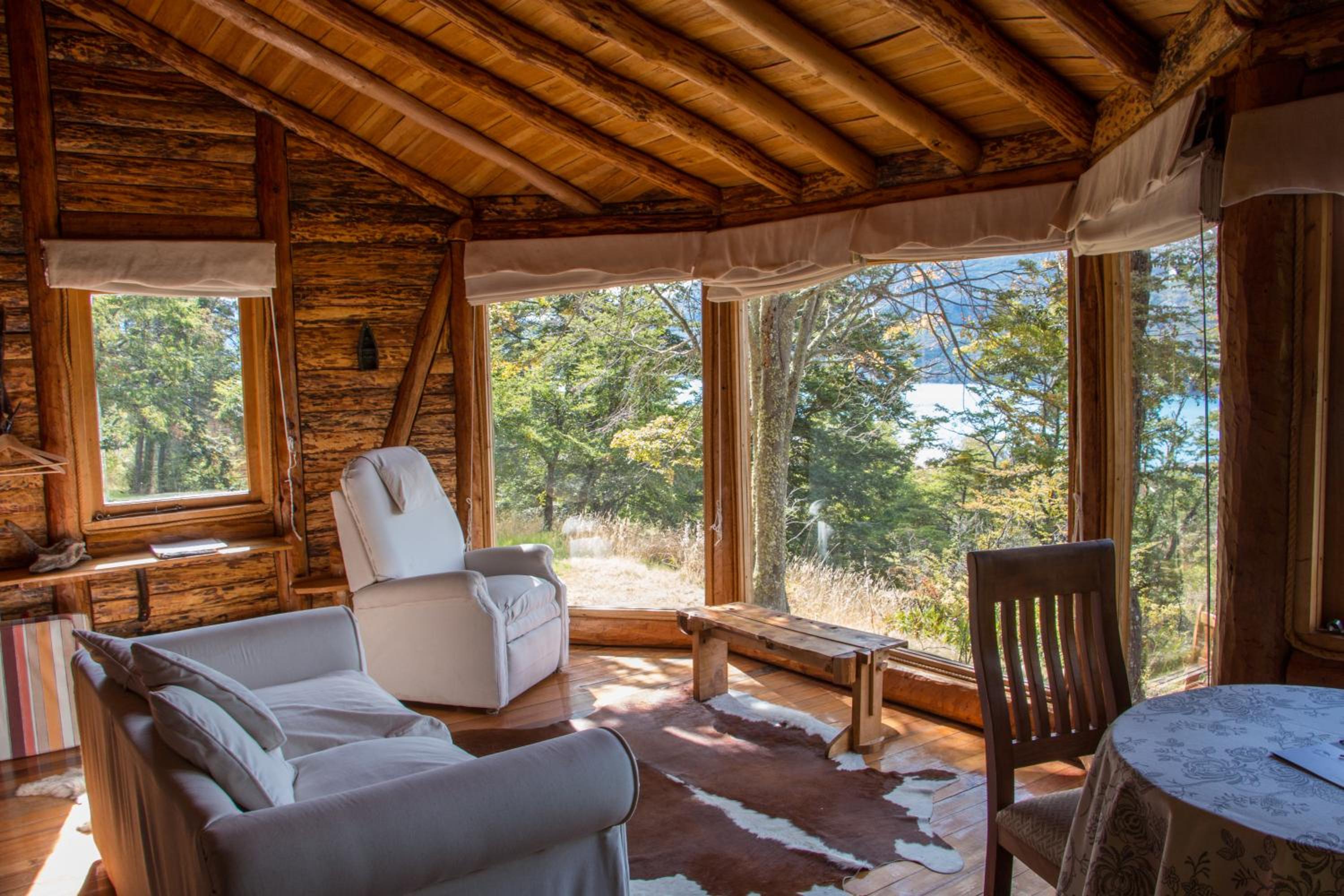 Mallin Colorado Ecolodge