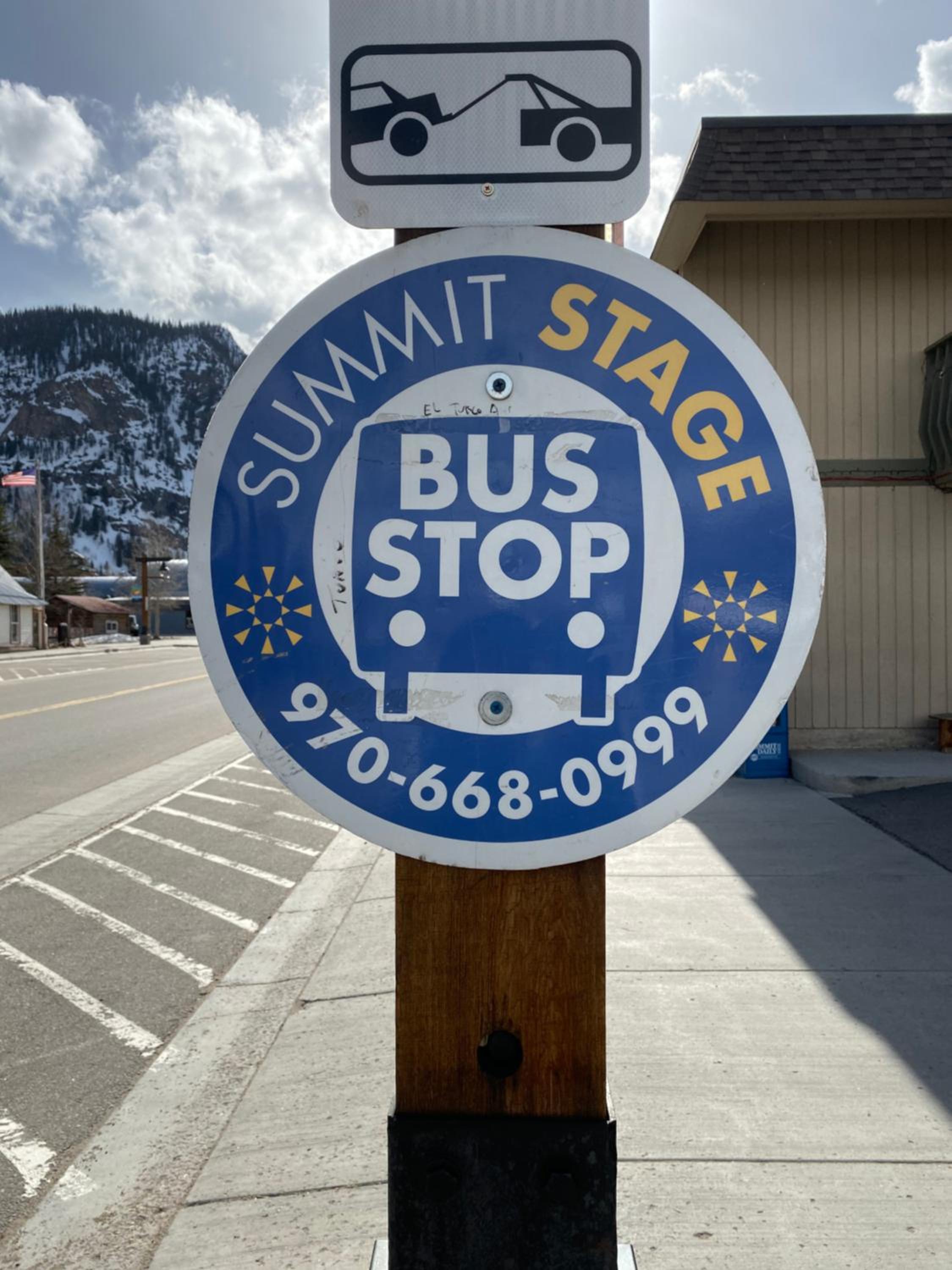Snowshoe Motel