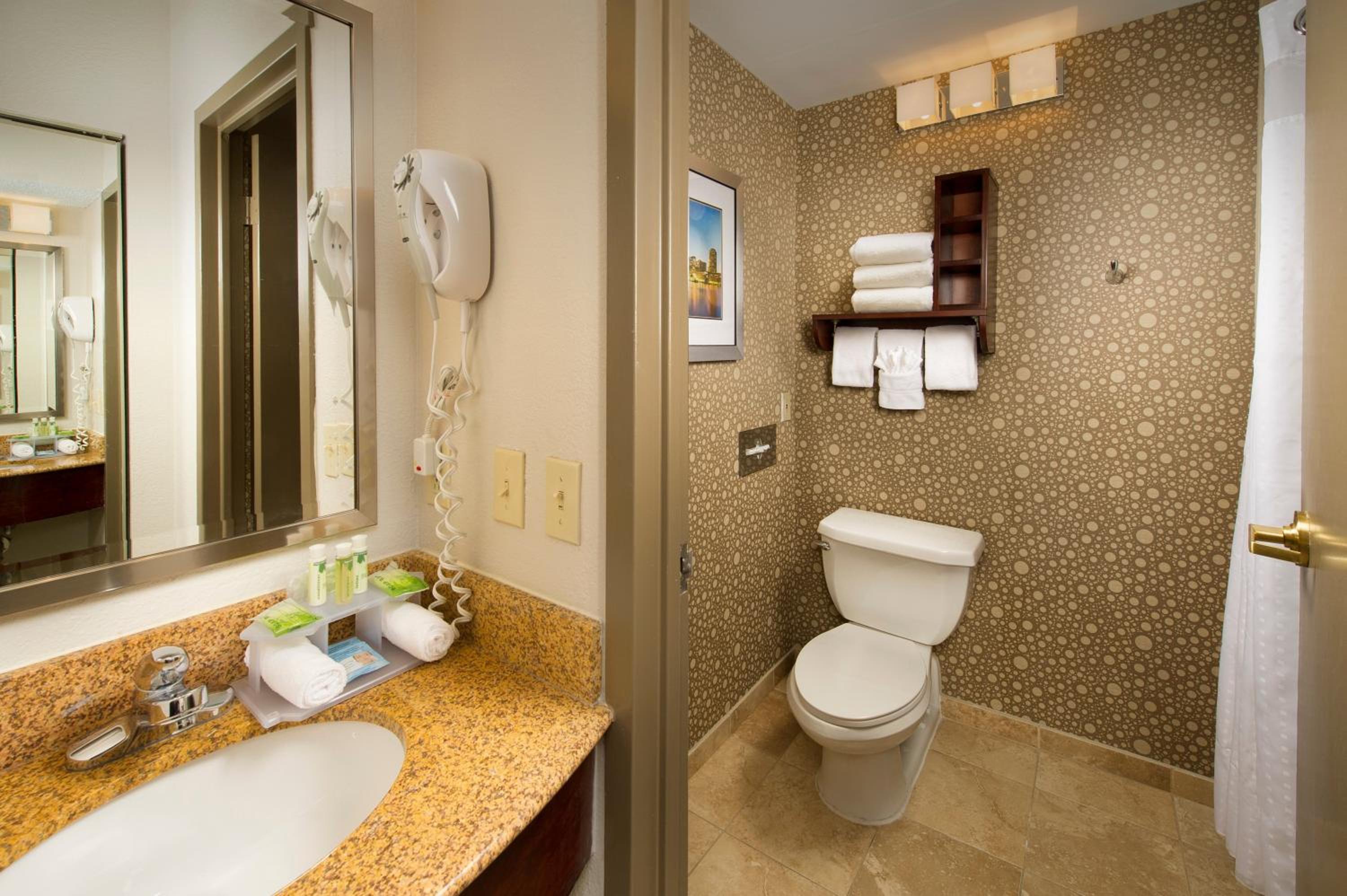 Boston Vacations - Holiday Inn Express Boston North-Woburn, an IHG Hotel - Property Image 3