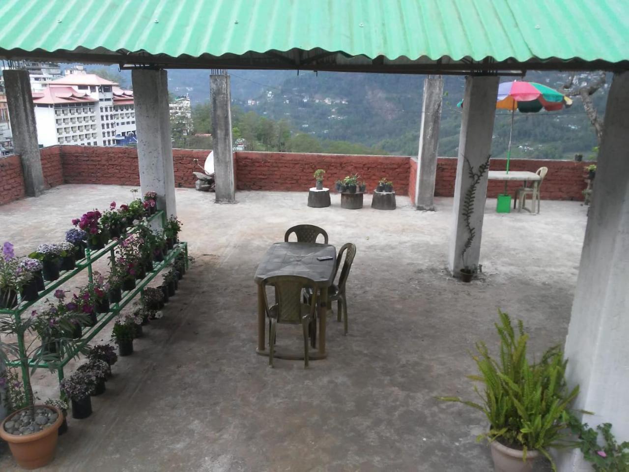 Den Homestay view 4