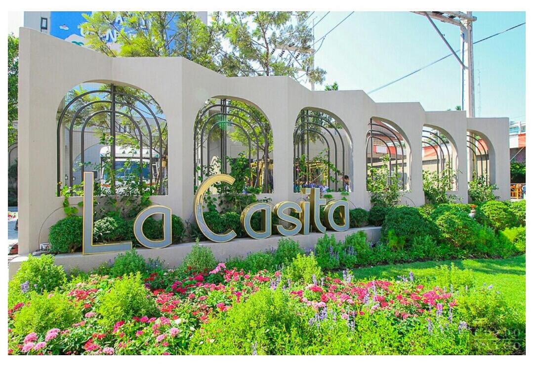 Hotel New. Beautiful One Bedroom Pool Access Condo. Only 200 metres to the beach. - Image 1