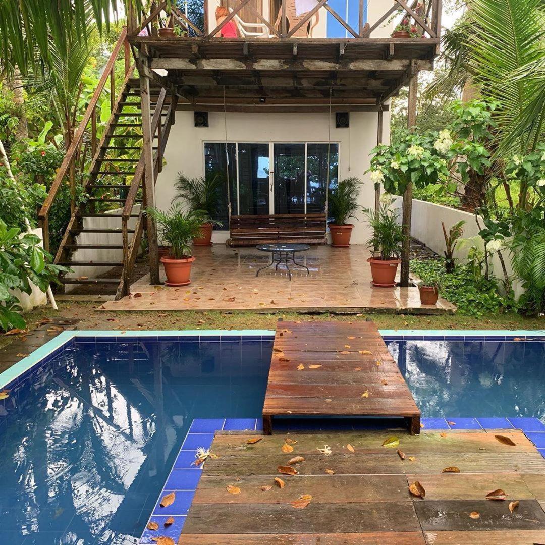 Hostal Hilltop Capurgana view 5