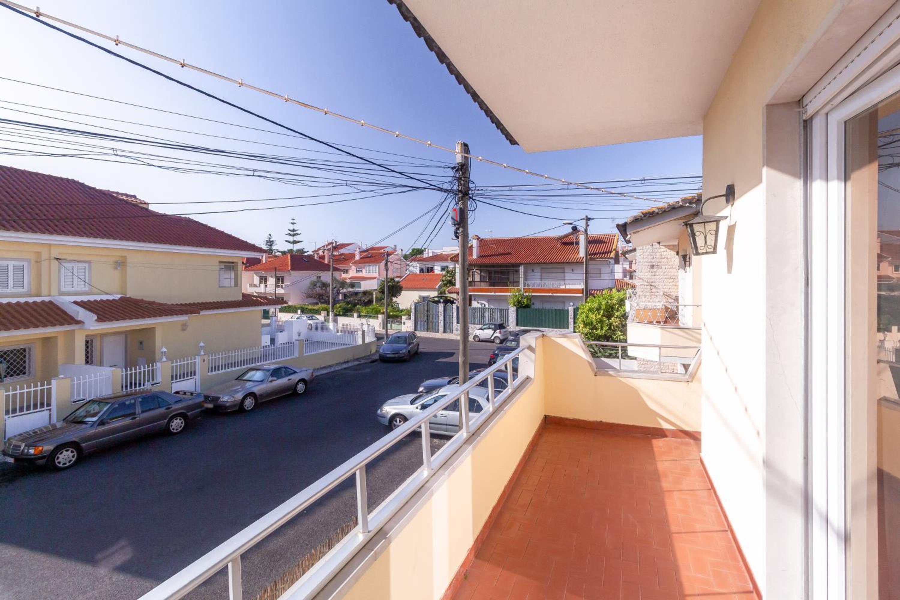 Elegant Vintage Villa- Parede view 2