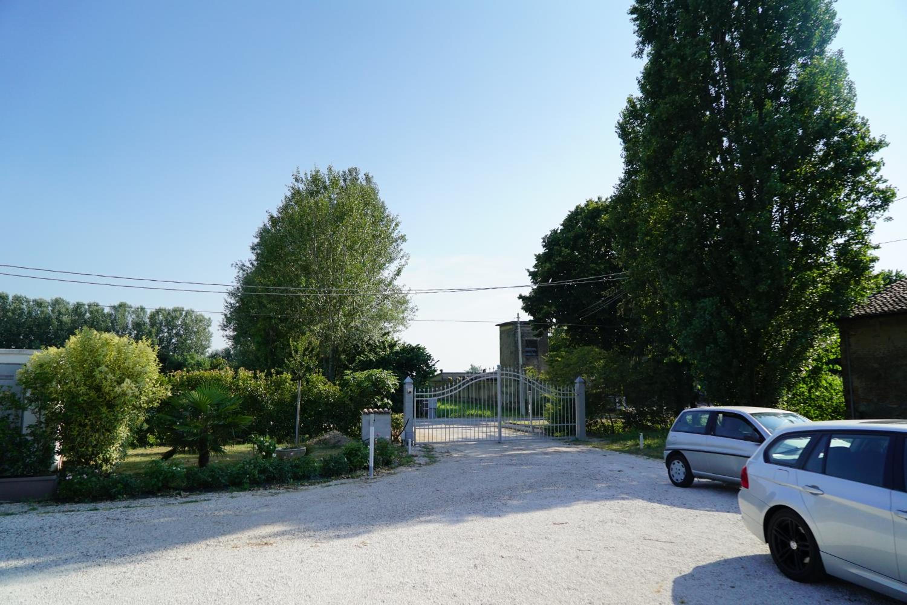 Photo 29