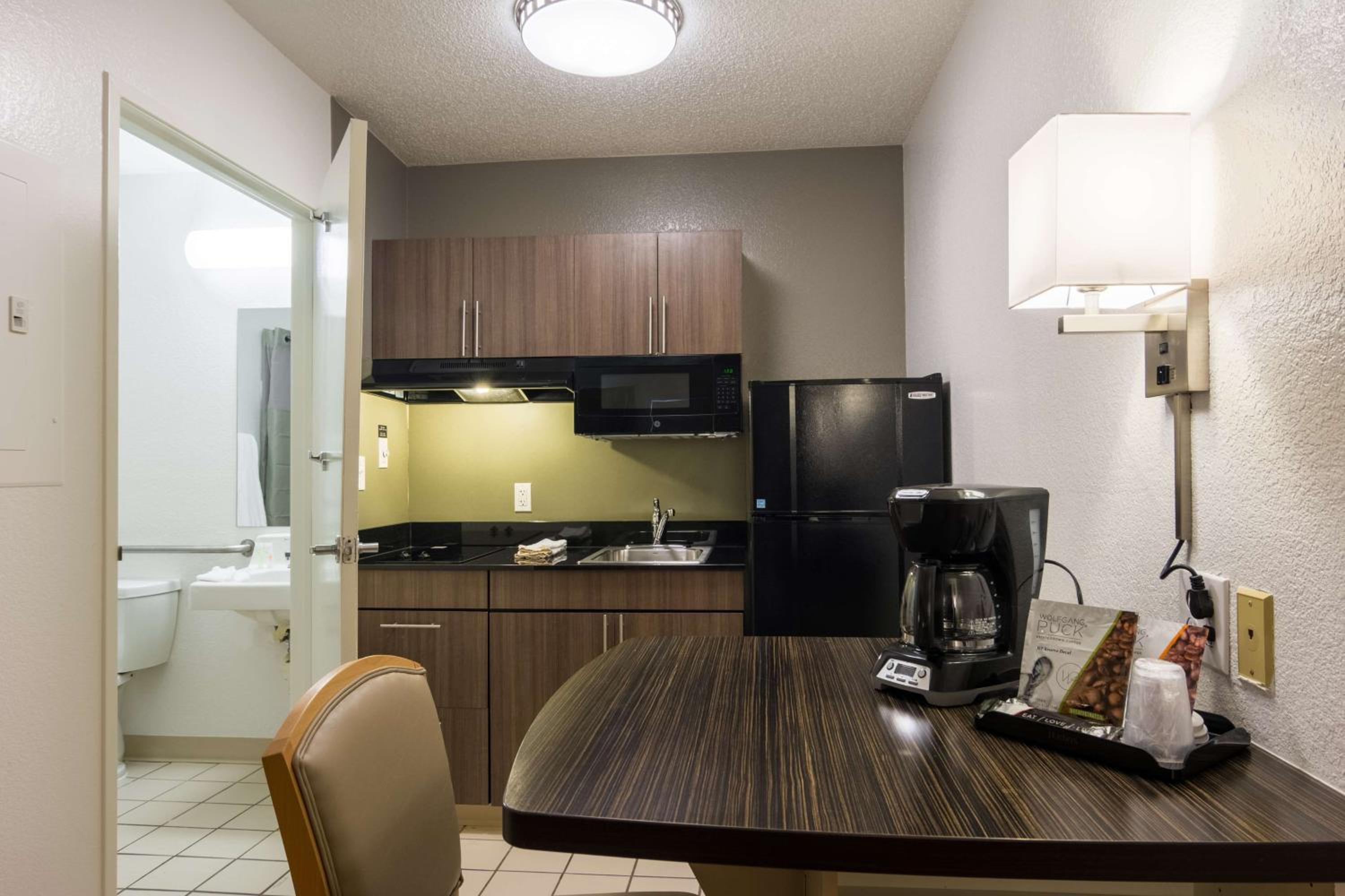 Studio 6-Tucker, GA - Atlanta Northlake - Property Image 9